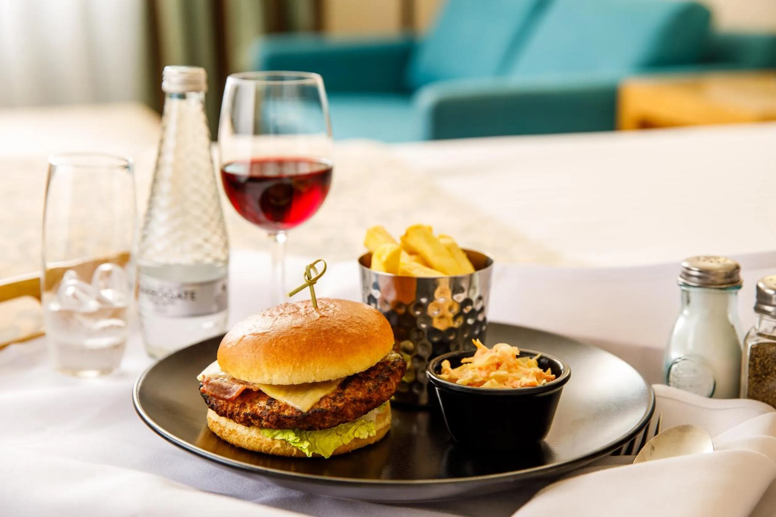 Meals in Mercure Sheffield Parkway