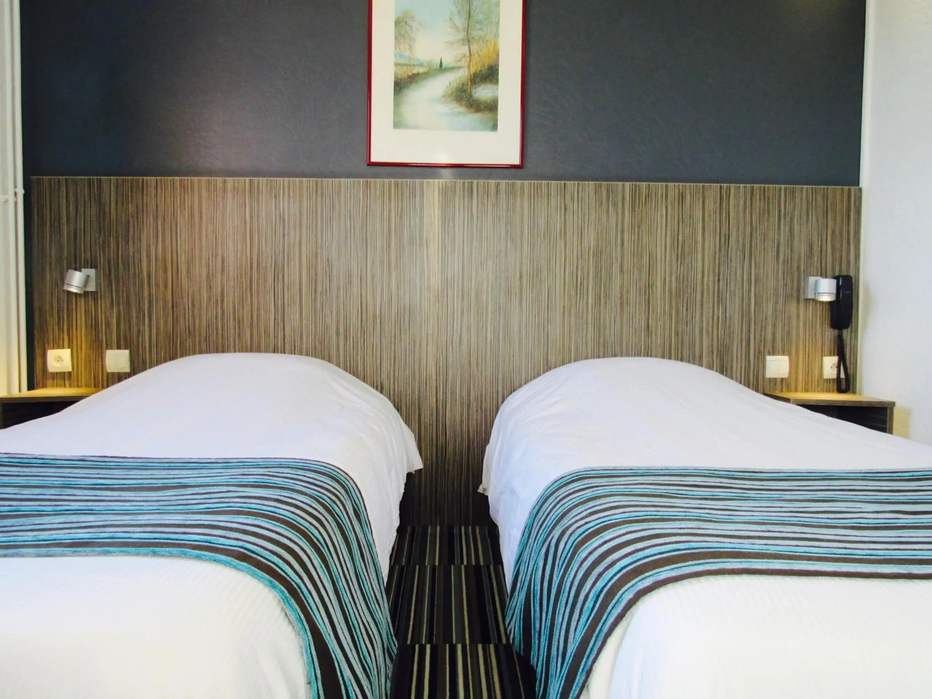 Twin Room in Hotel Bollaert Twin Room in Hotel Bollaert