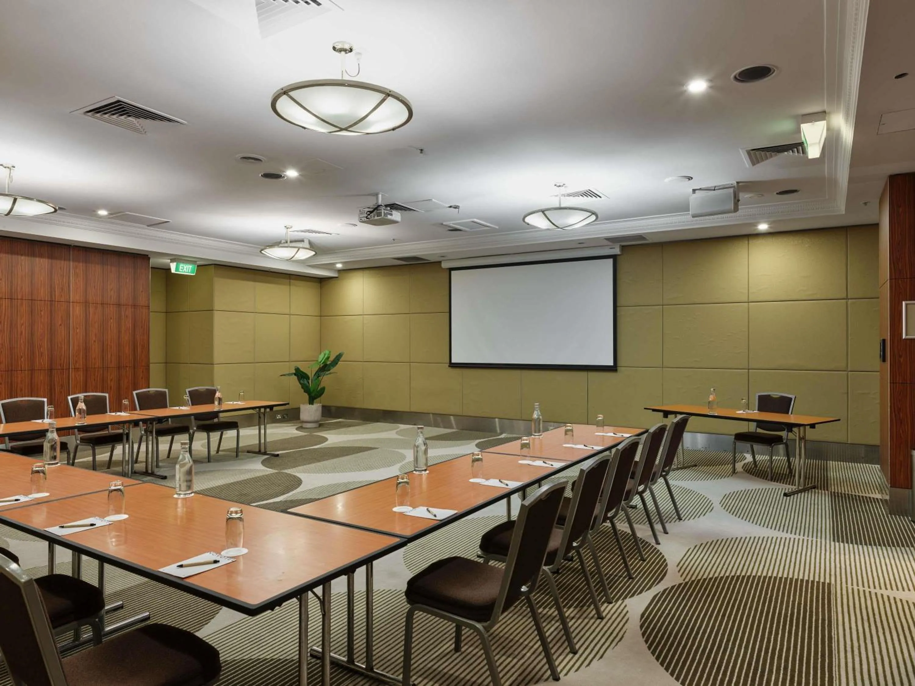 Meeting/conference room in The Brighton Hotel Sydney - Mgallery Collection