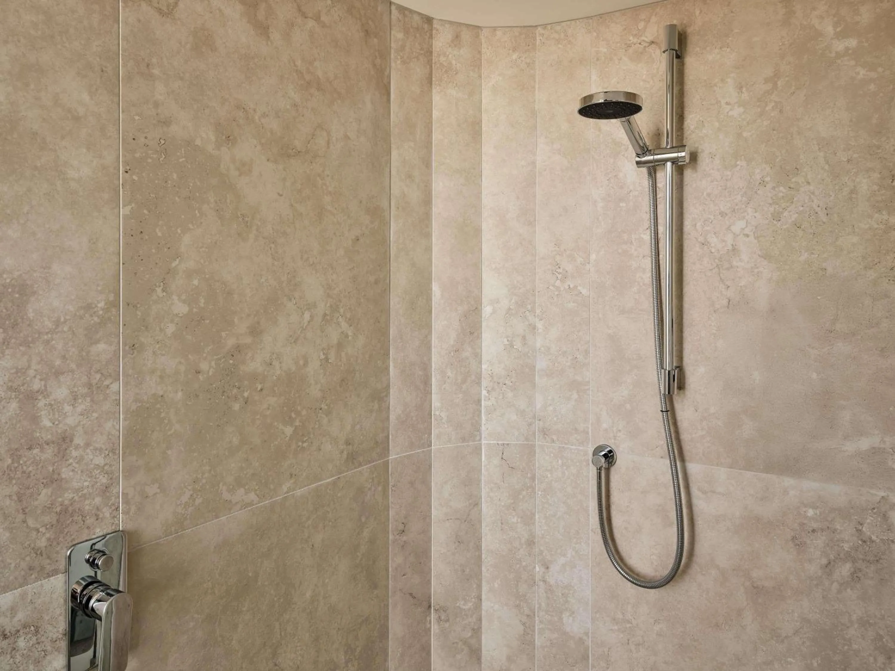 Bedroom in The Brighton Hotel Sydney - Mgallery Collection