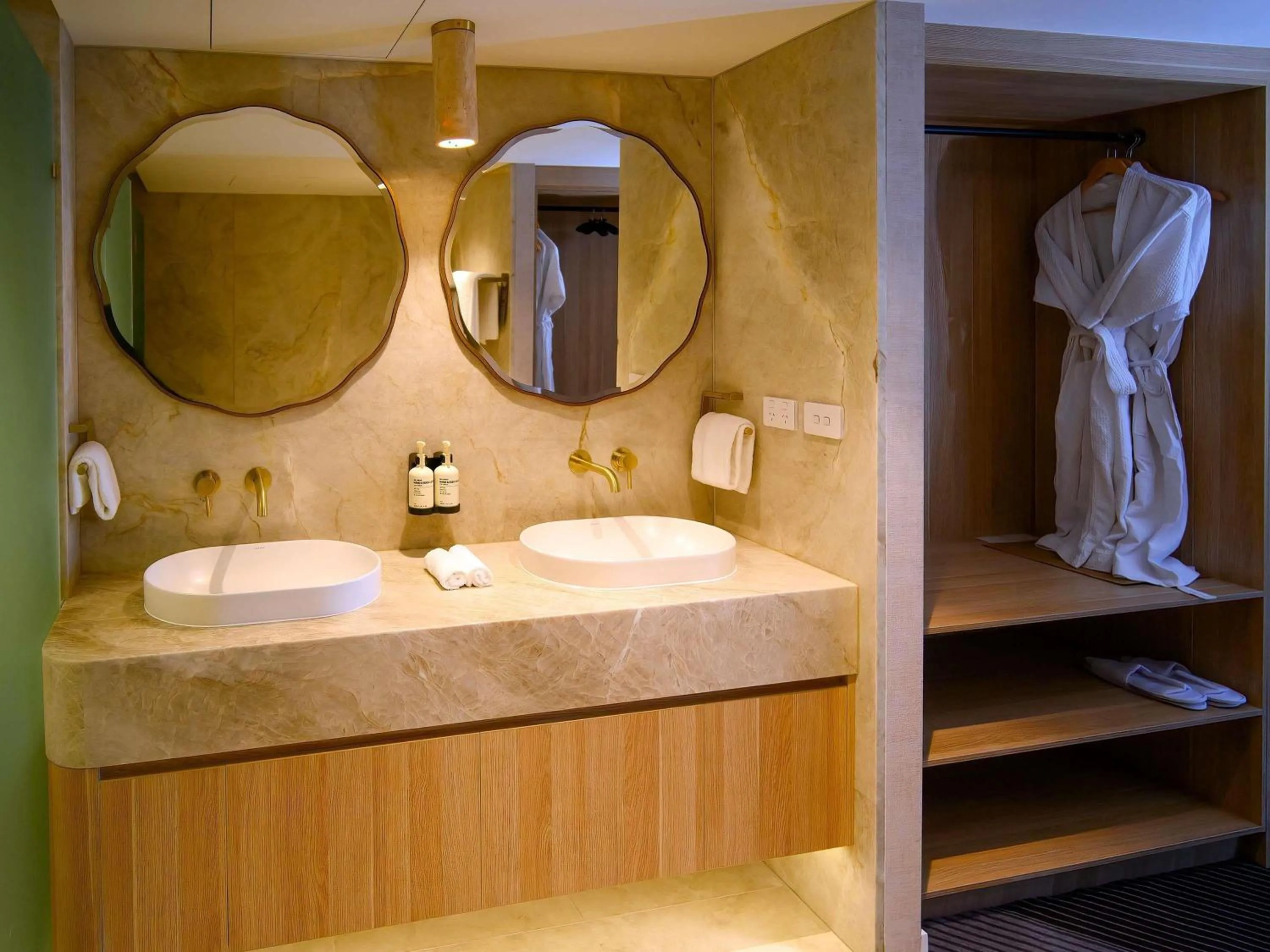 Bedroom in The Brighton Hotel Sydney - Mgallery Collection