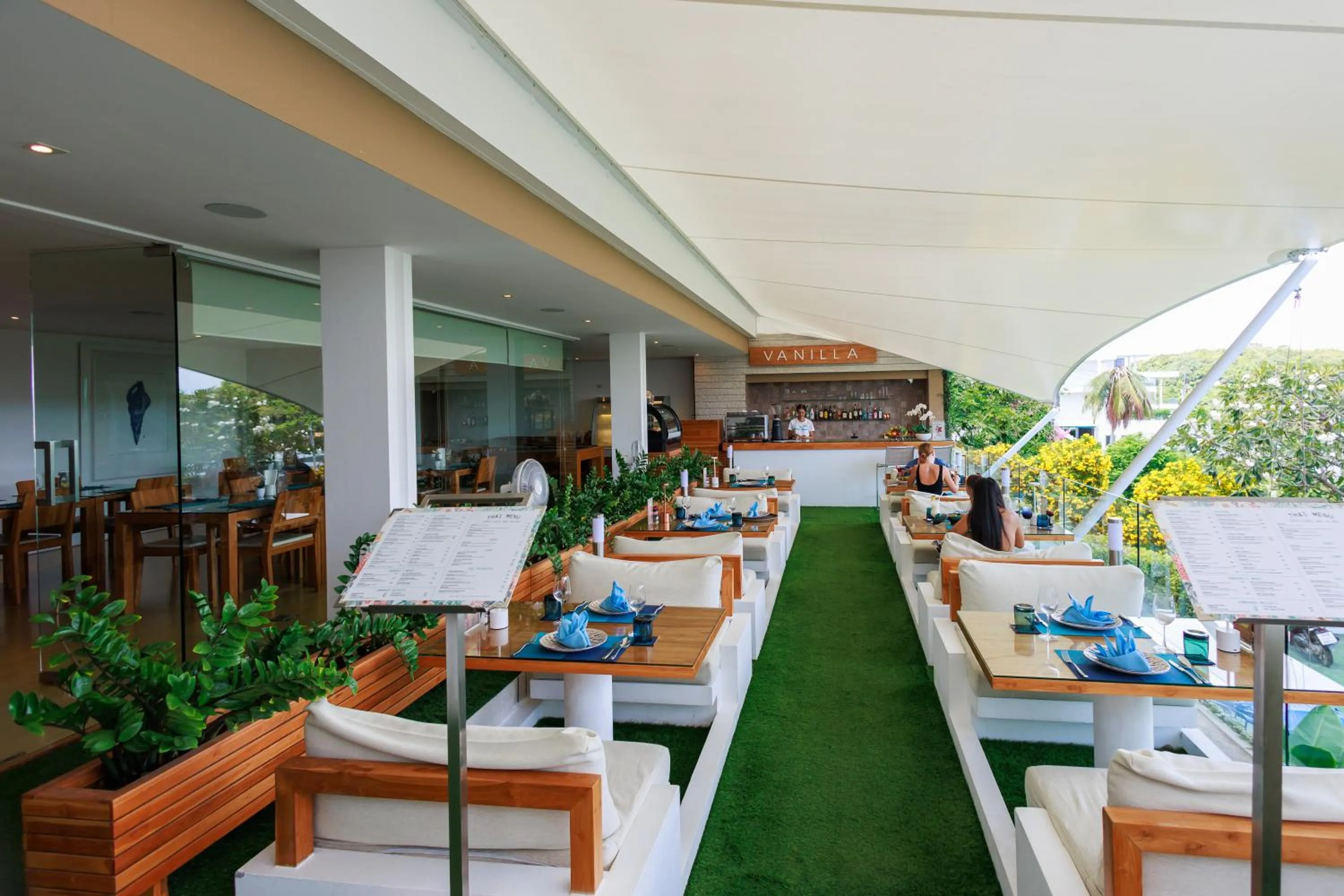 Restaurant/places to eat in Code Samui Hotel