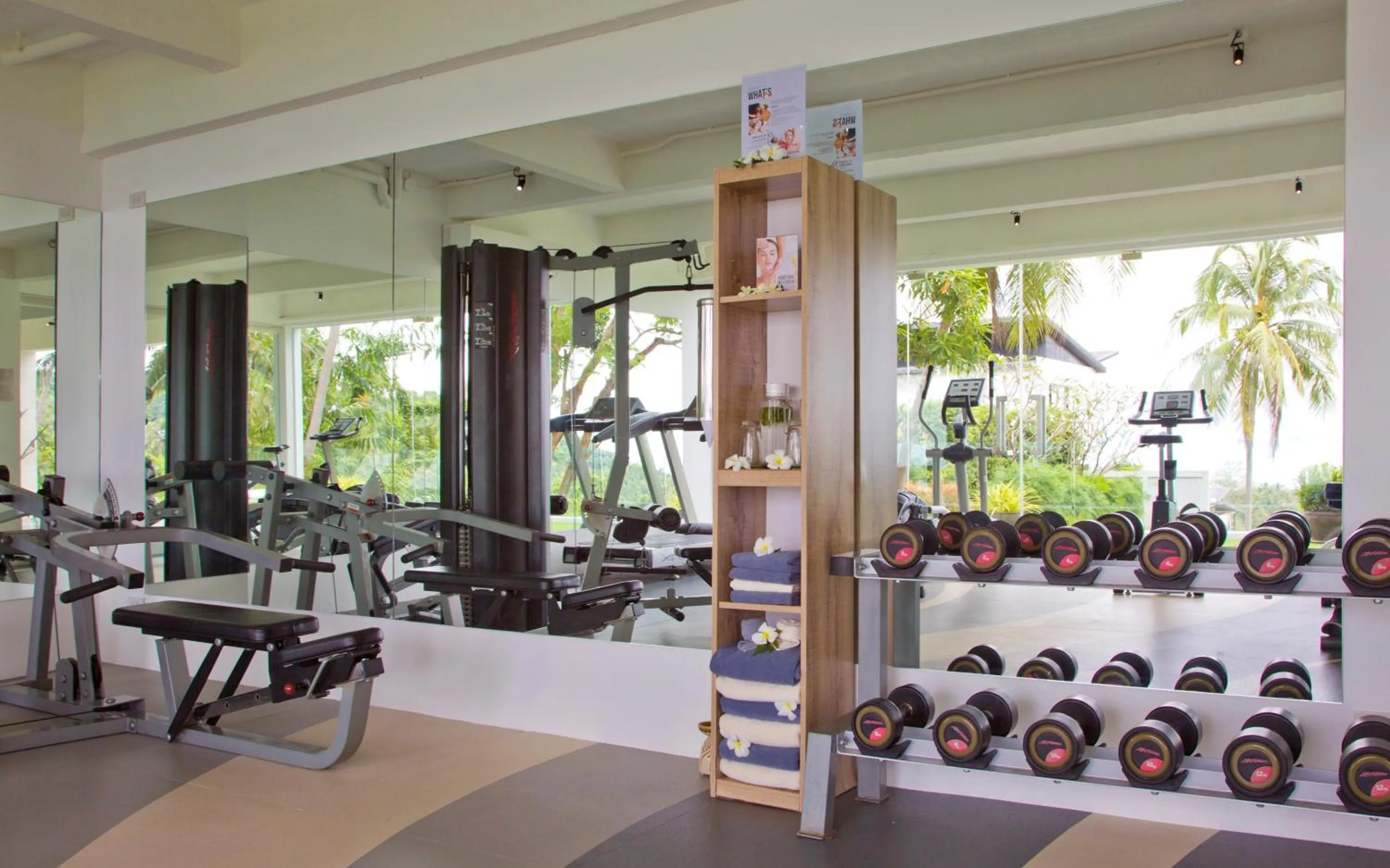 Fitness centre/facilities in Code Samui Hotel