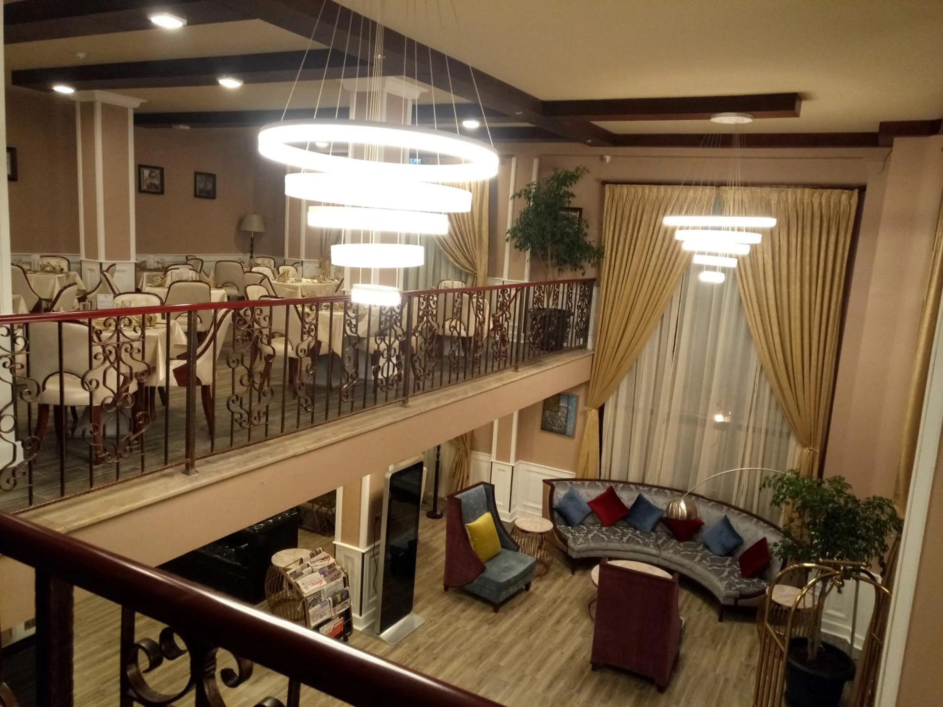 Restaurant/places to eat in Sherar Addis Hotel