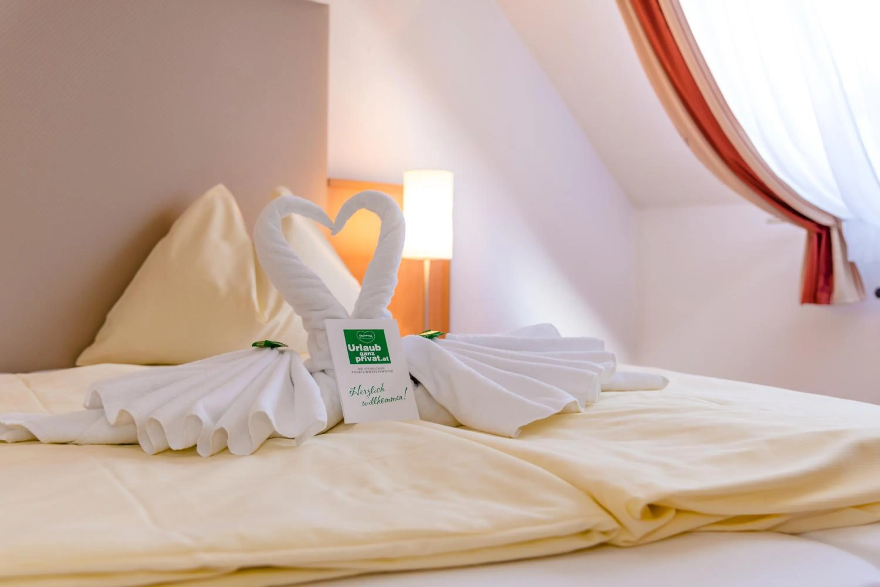 Bed in Stadthotel Schwerterbräu