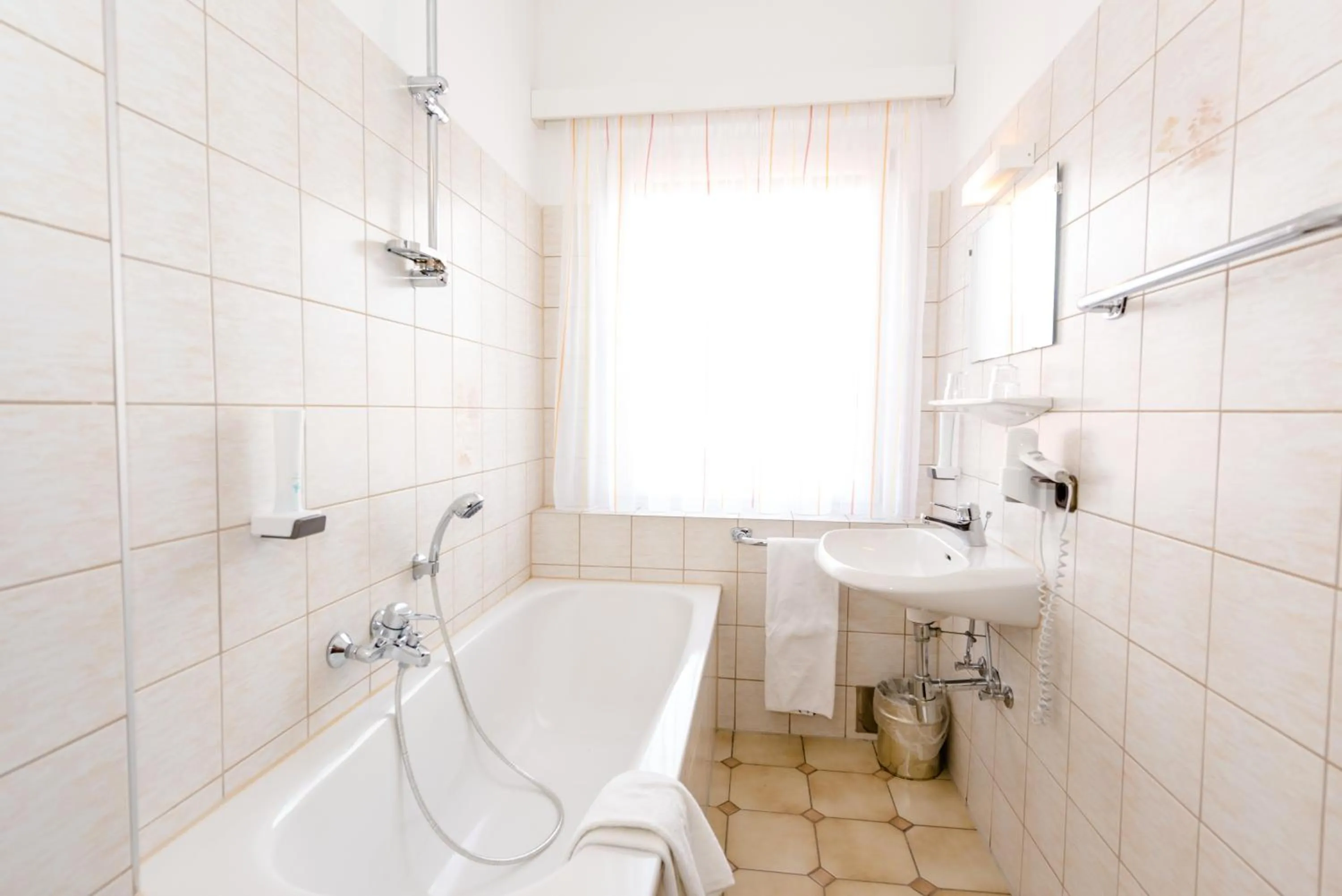 Bathroom in Stadthotel Schwerterbräu