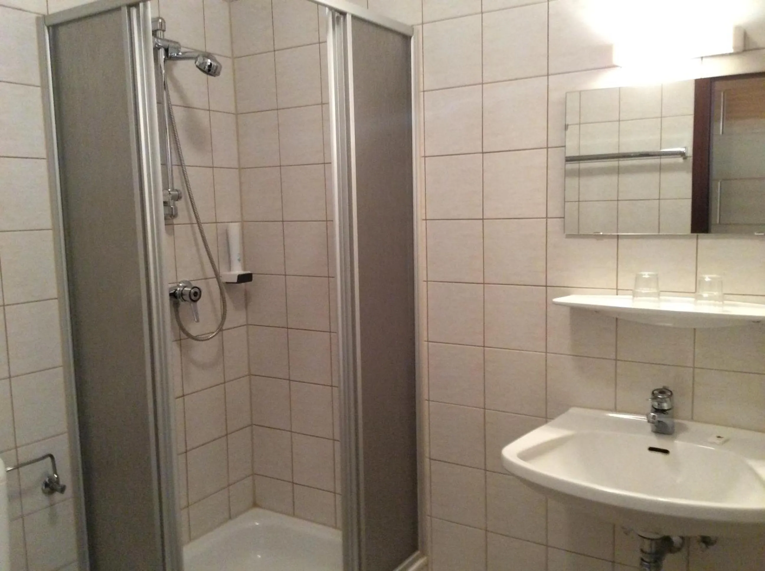 Bathroom in Stadthotel Schwerterbräu