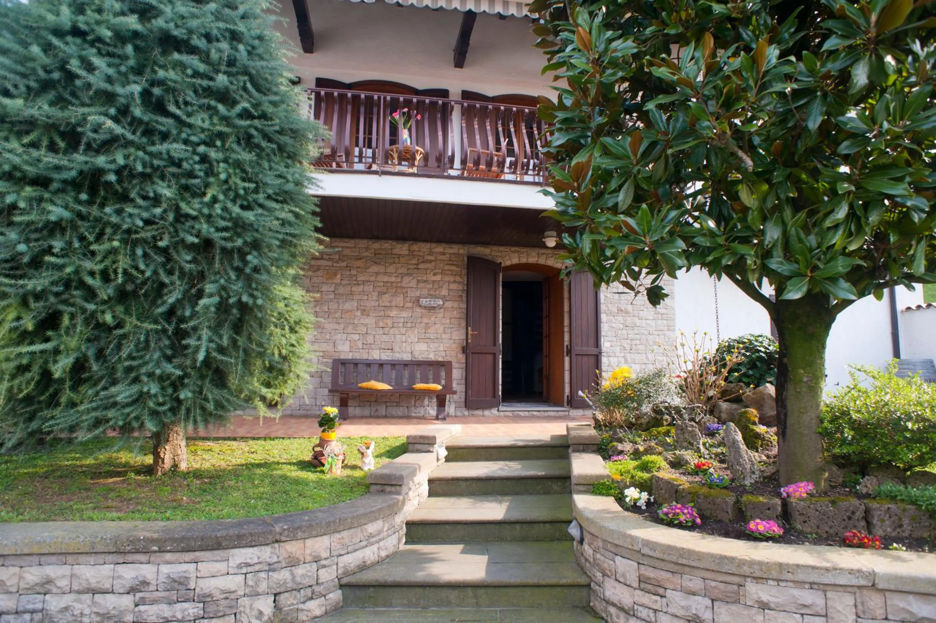 Facade/entrance in B&B Aria Di Lago