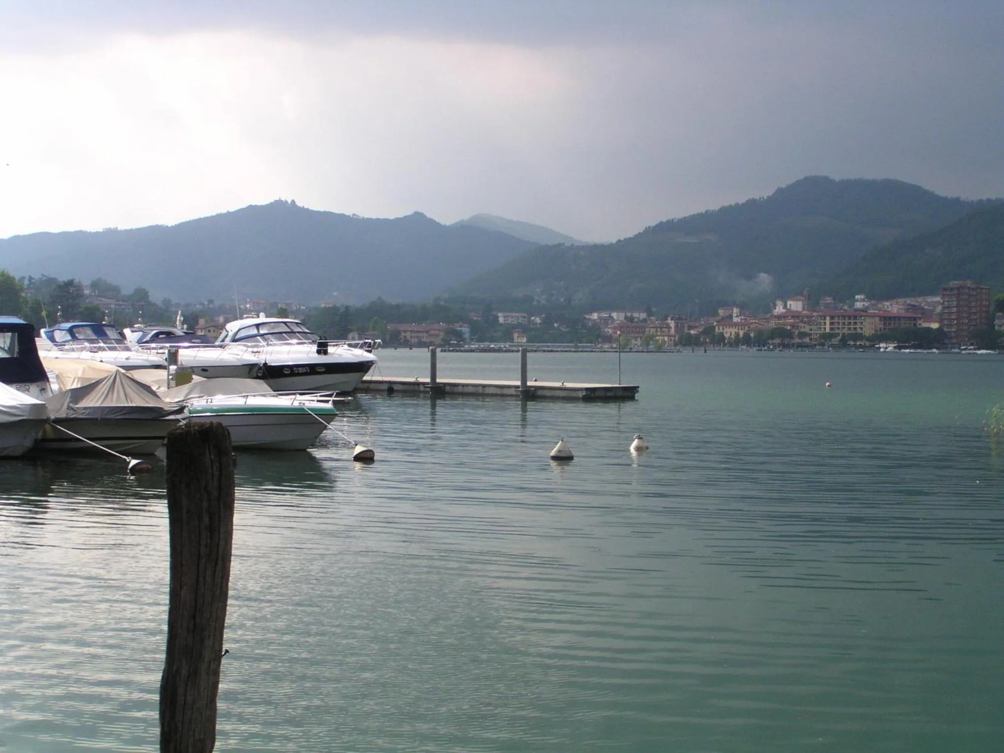 Natural landscape in B&B Aria Di Lago