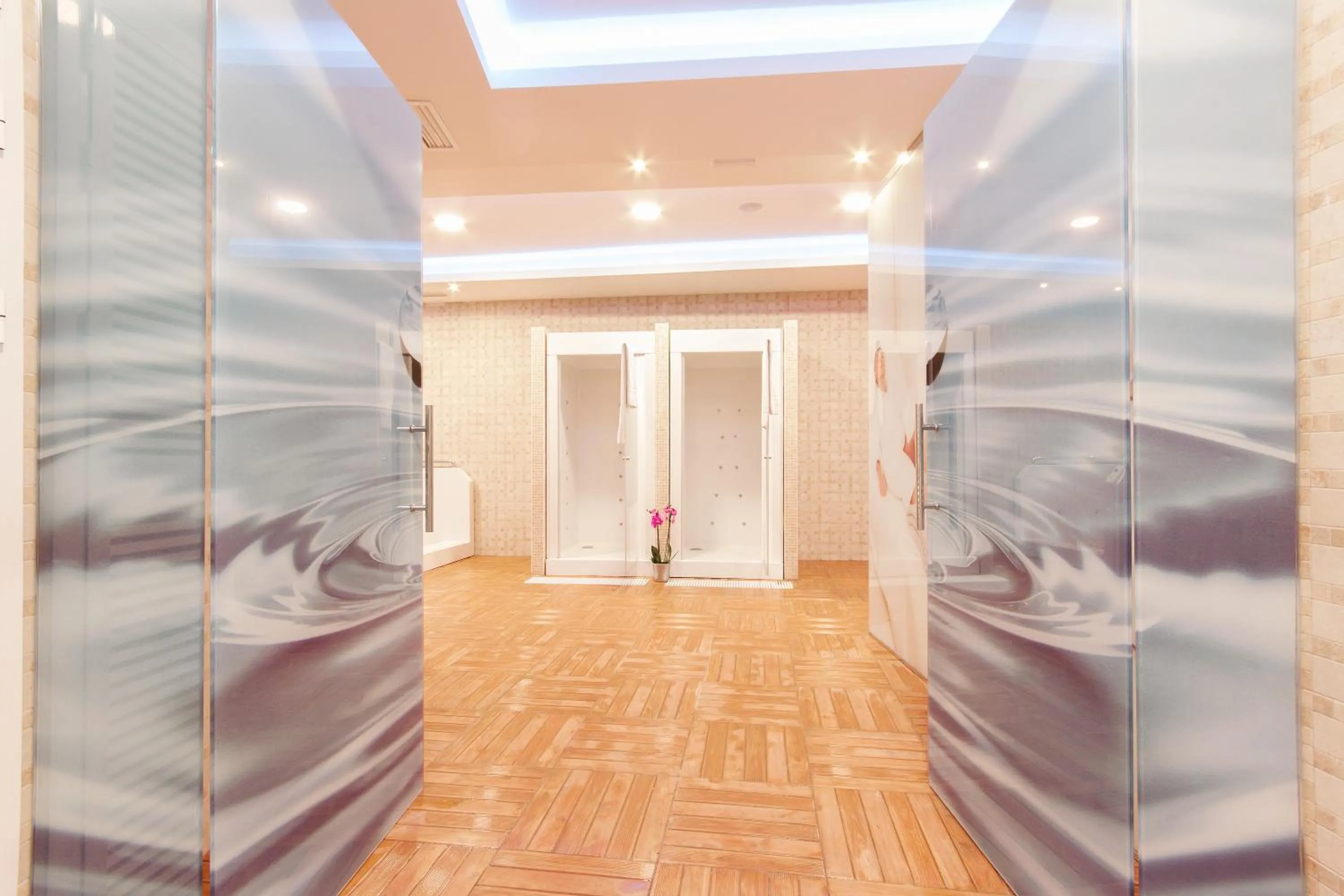 Spa and wellness centre/facilities in Hotel El Tajo & SPA