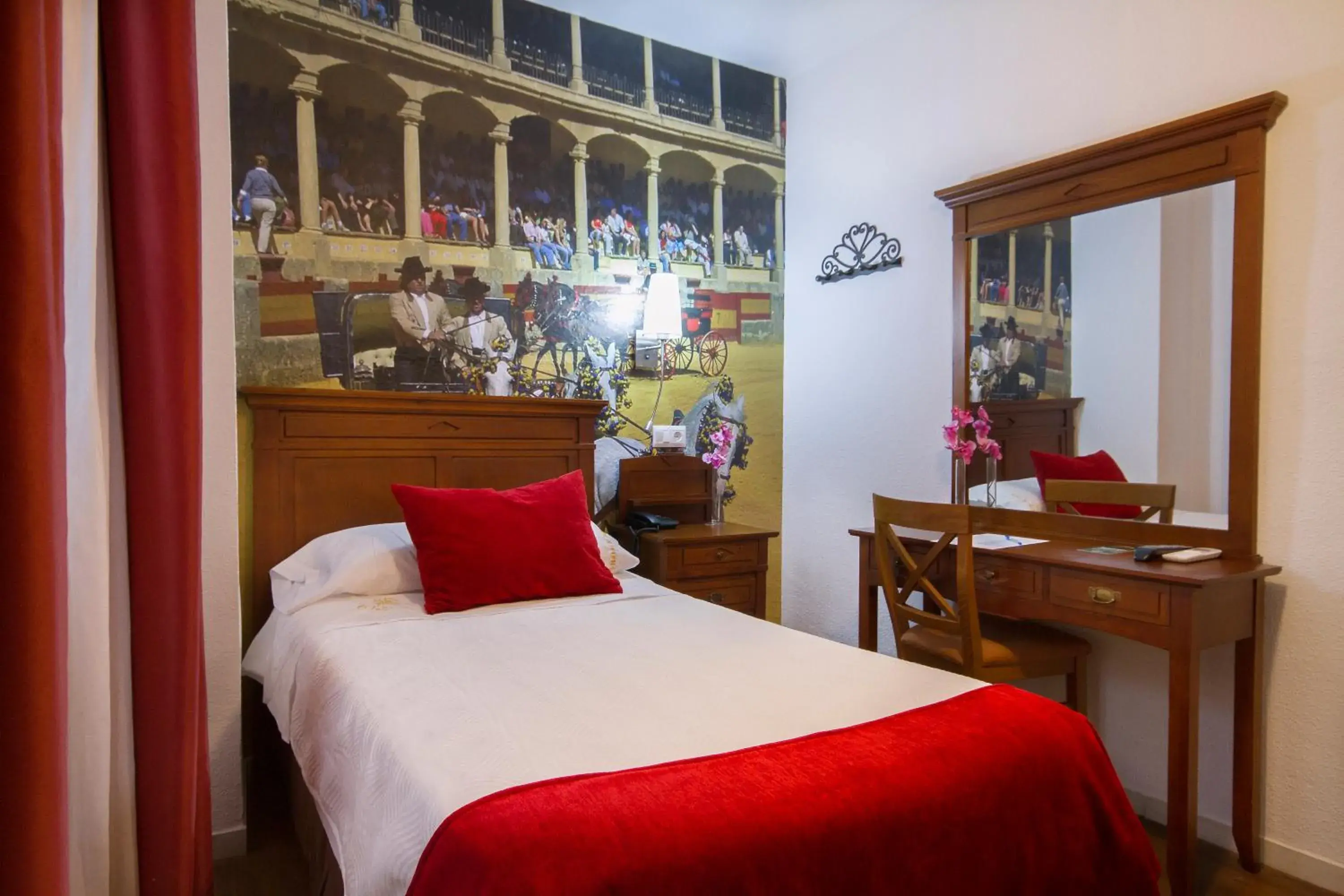Single Room in Hotel El Tajo & SPA Single Room in Hotel El Tajo & SPA