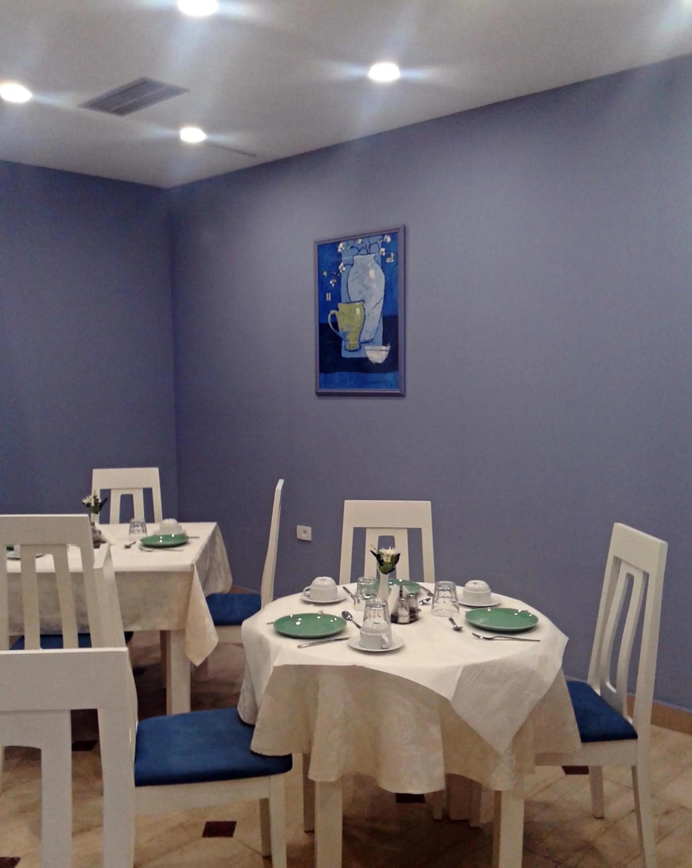 Restaurant/places to eat in Capital Tirana Hotel Bruçi