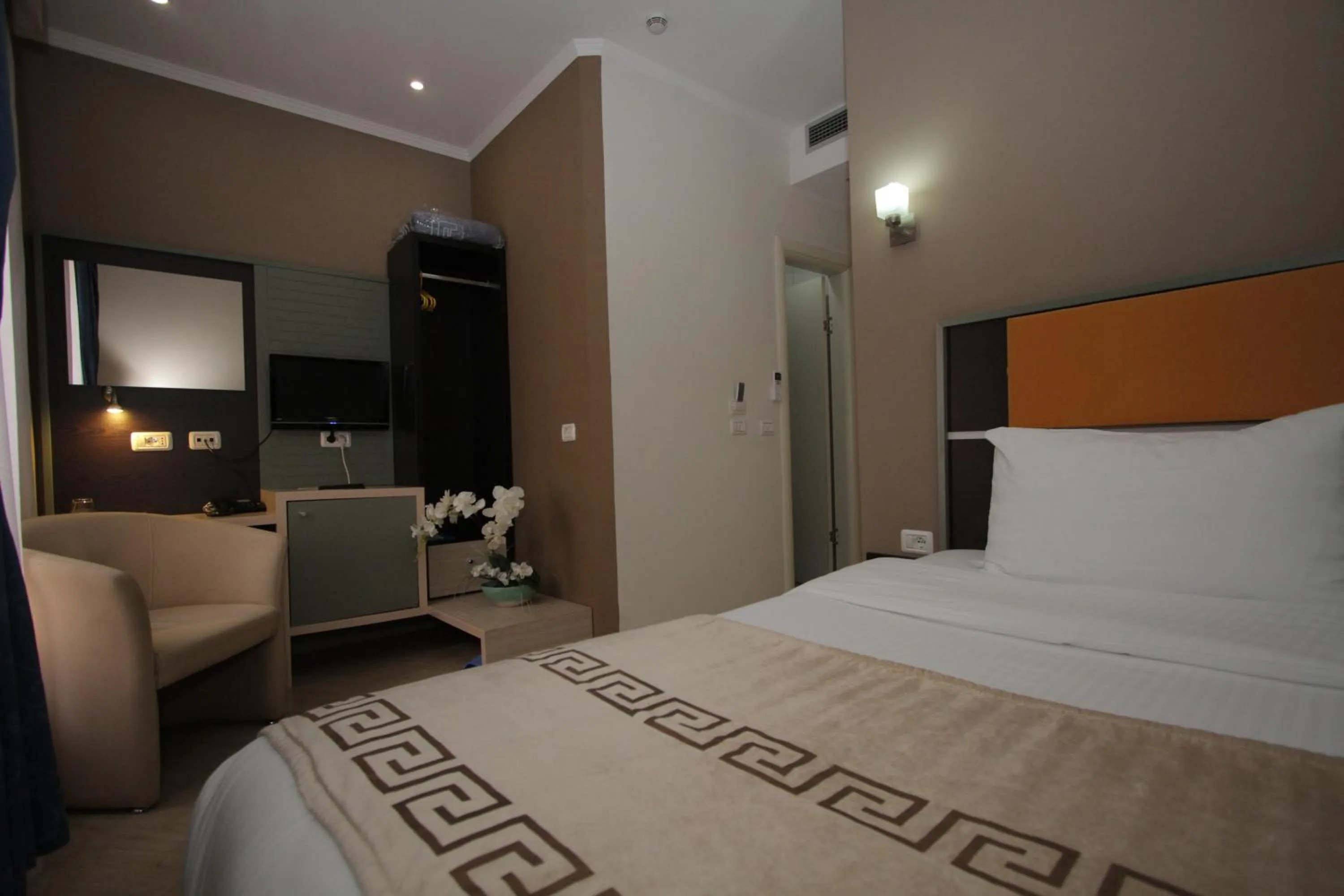 Bed in Capital Tirana Hotel Bruçi