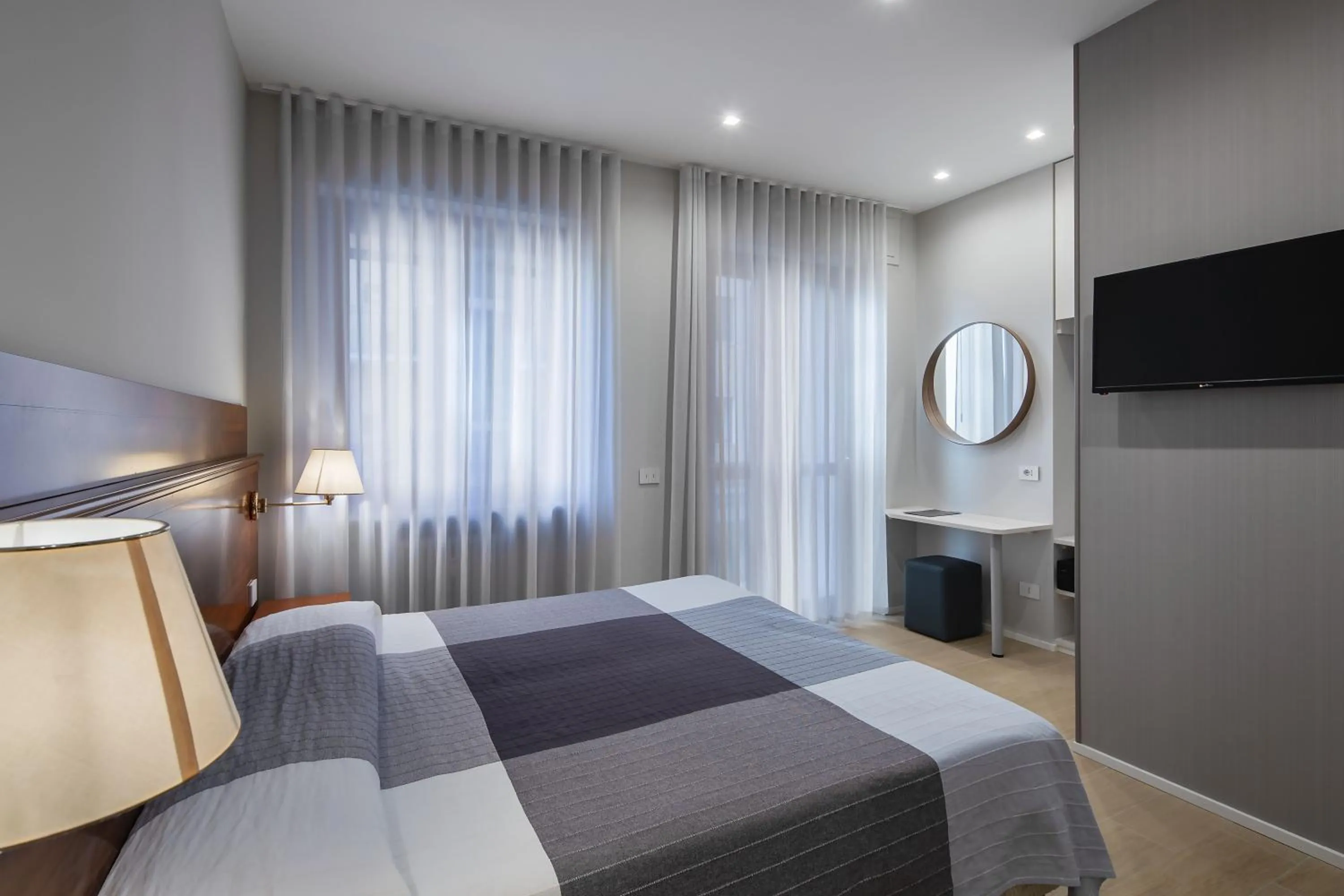 Bed in Hotel Excelsior Pavia