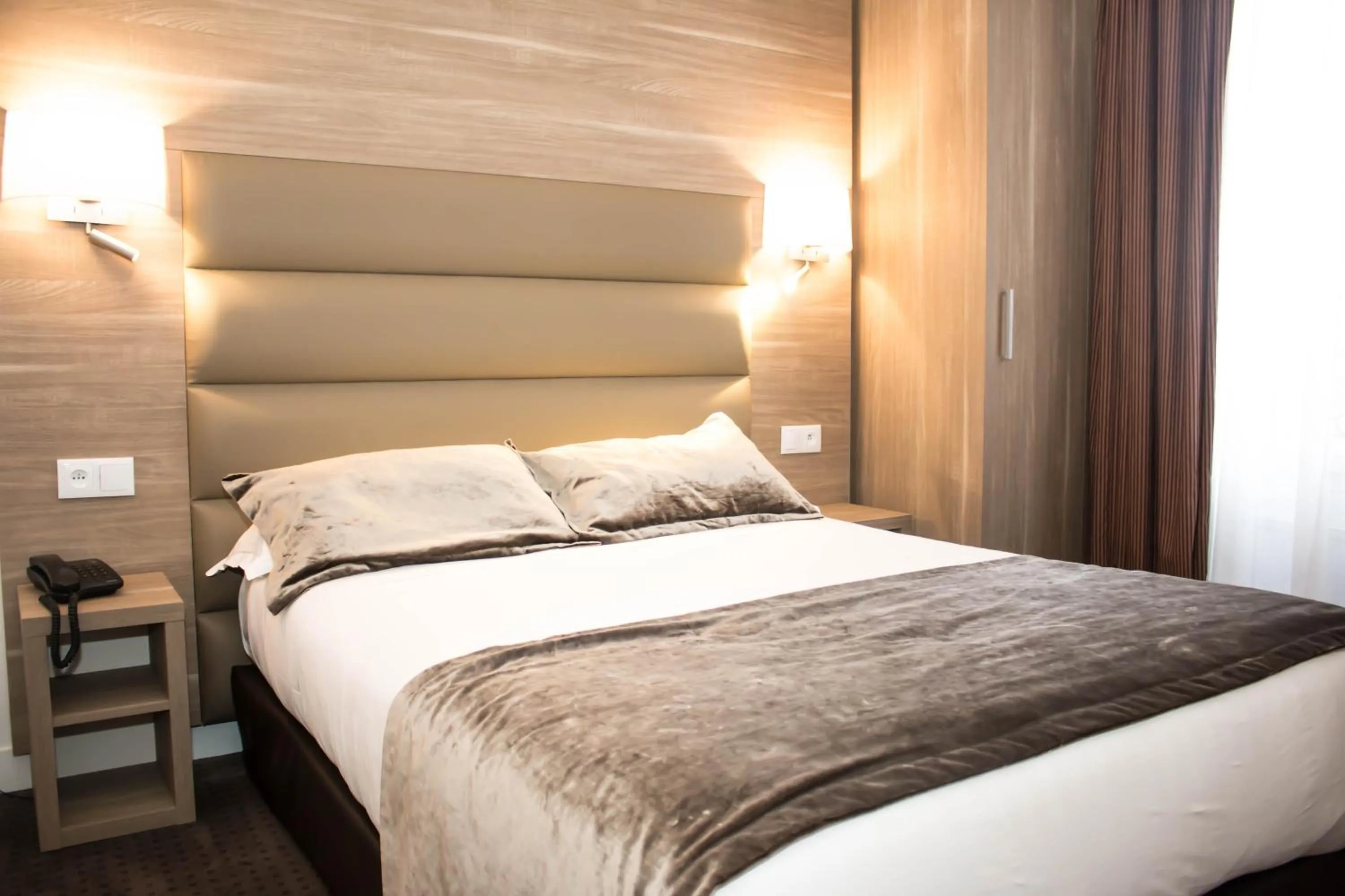 Bedroom, Bed in Hotel Agenor