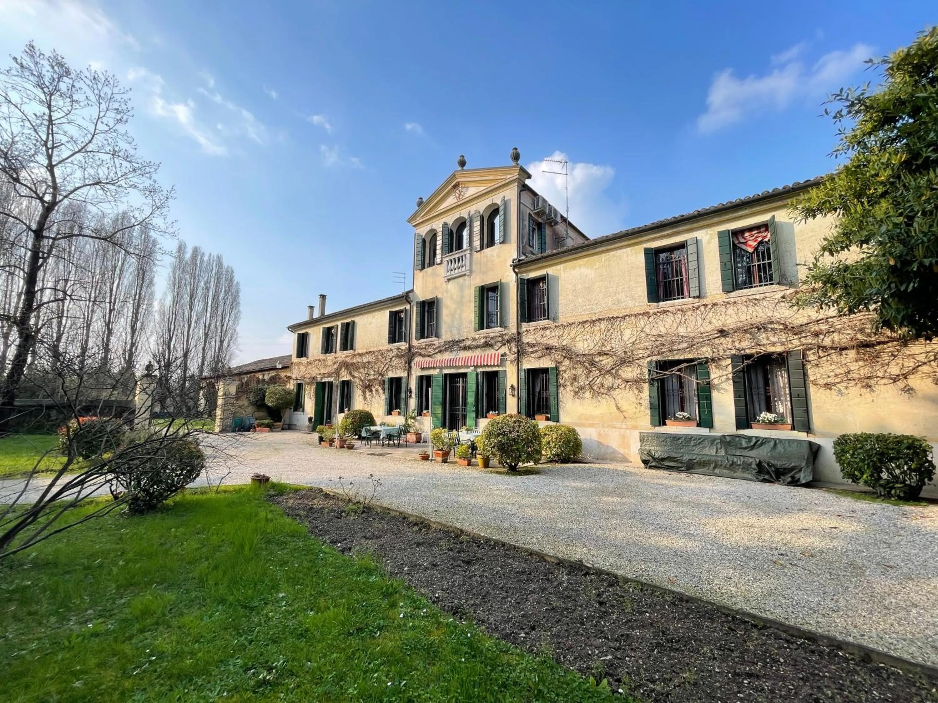 Property building in B&B Villa Gradenigo