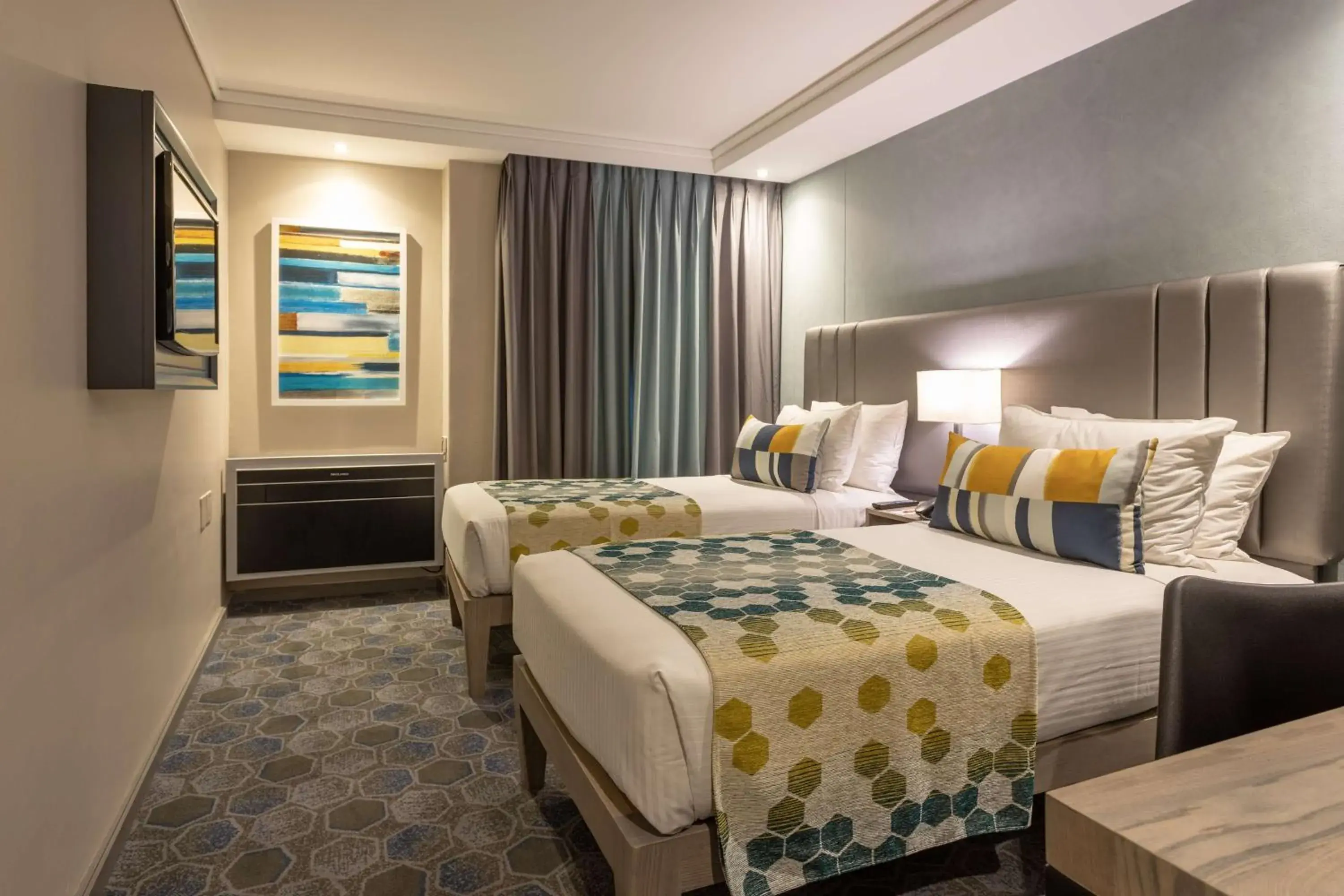 Standard Room Twin Beds Non Smoking in StayEasy Mbombela Standard Room Twin Beds Non Smoking in StayEasy Mbombela