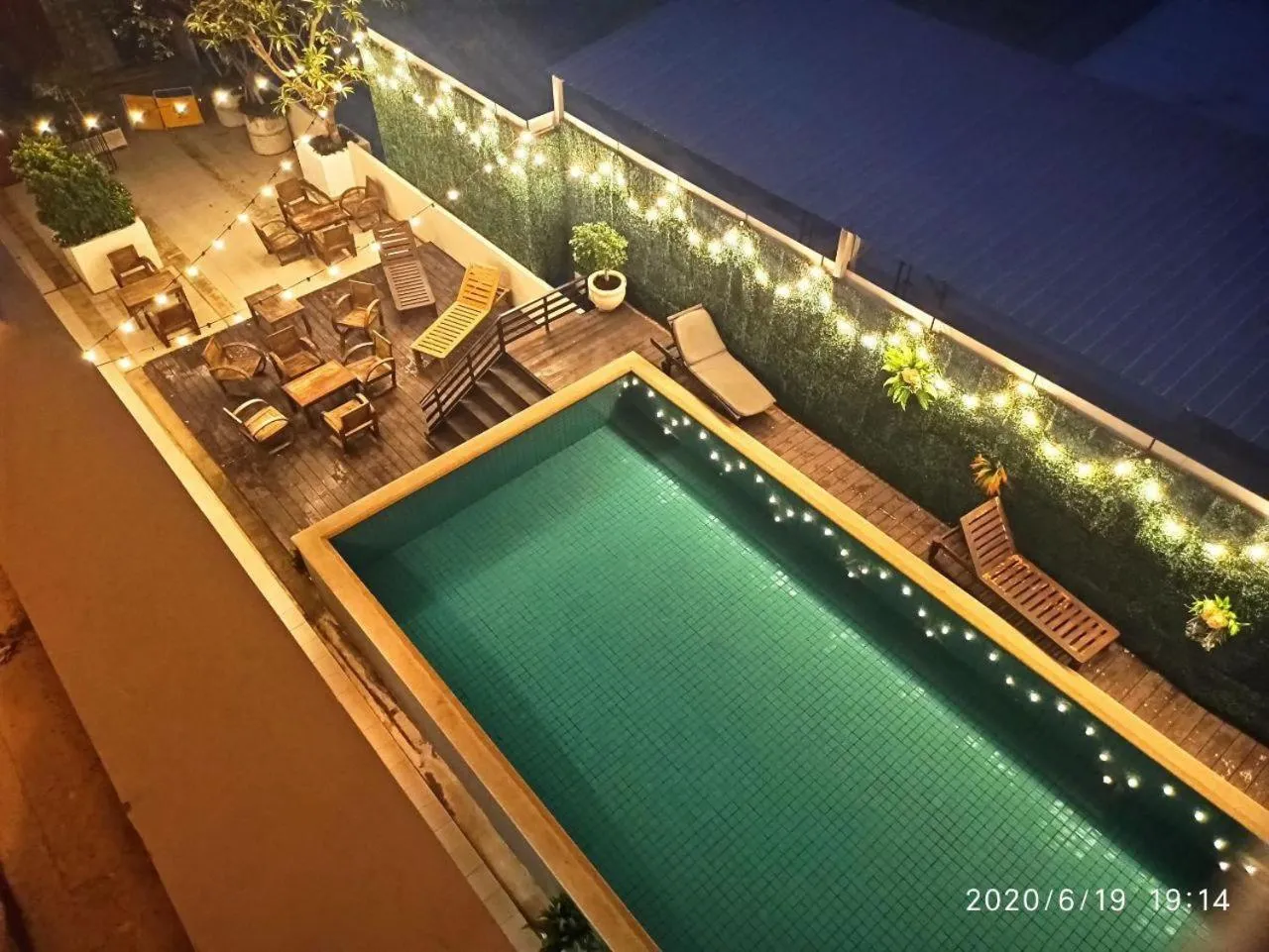 Pool view in 51 Fashion Hotel