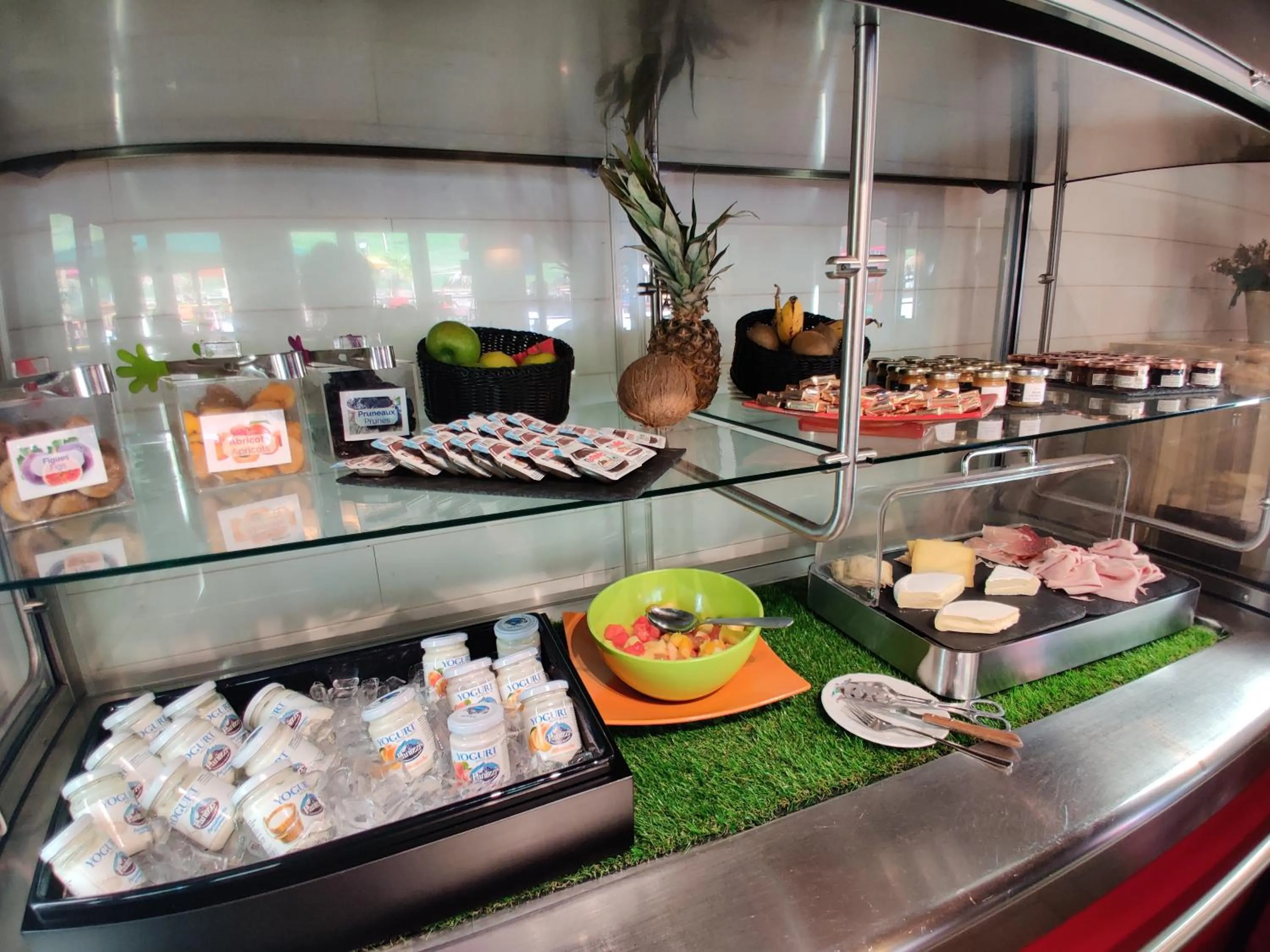 Breakfast, Food in Hotel Le Tremplin