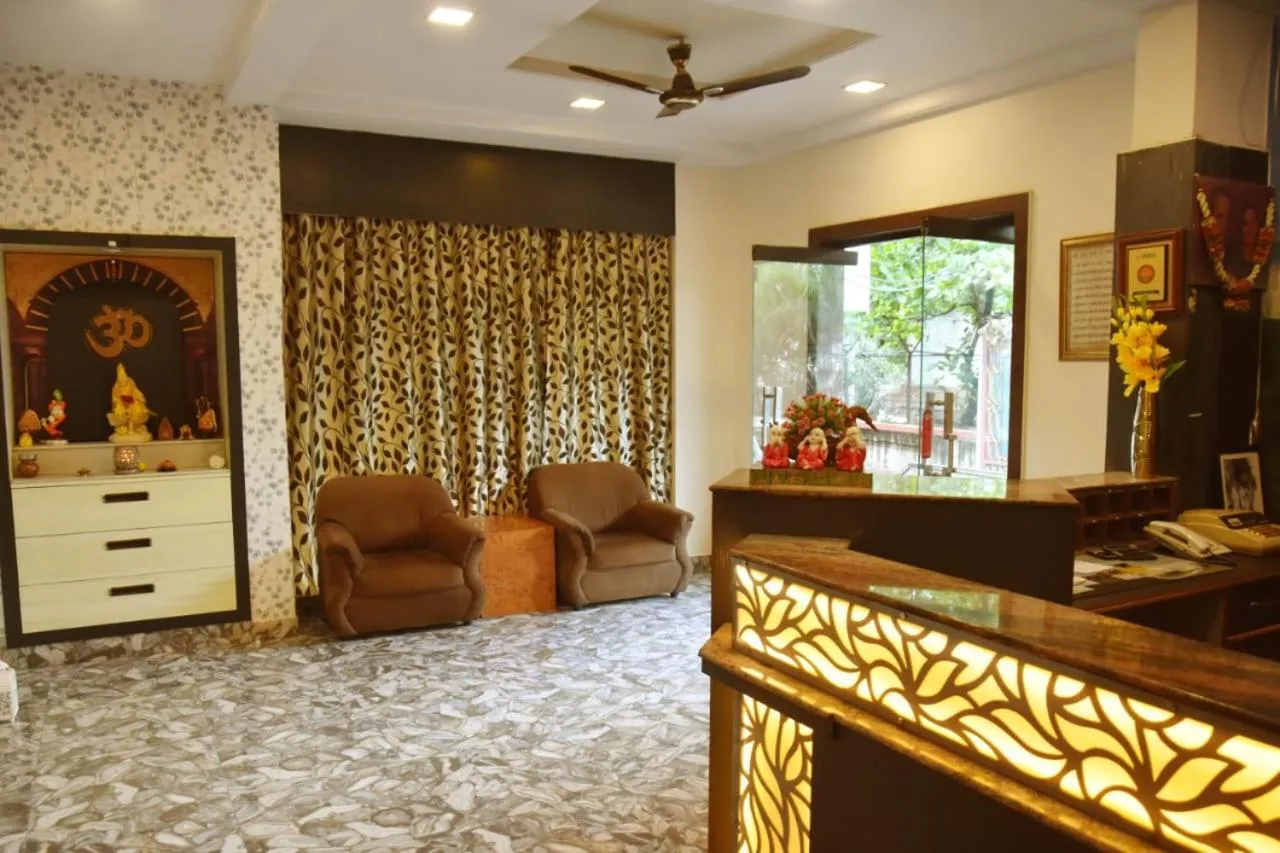 Lobby or reception in Hotel Saideep Villas, Shirdi