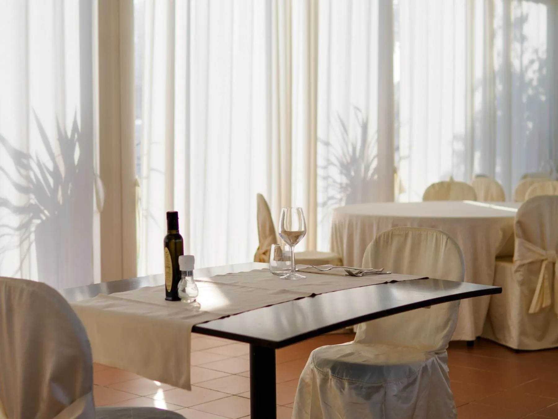 Evening entertainment in Hotel Altamira