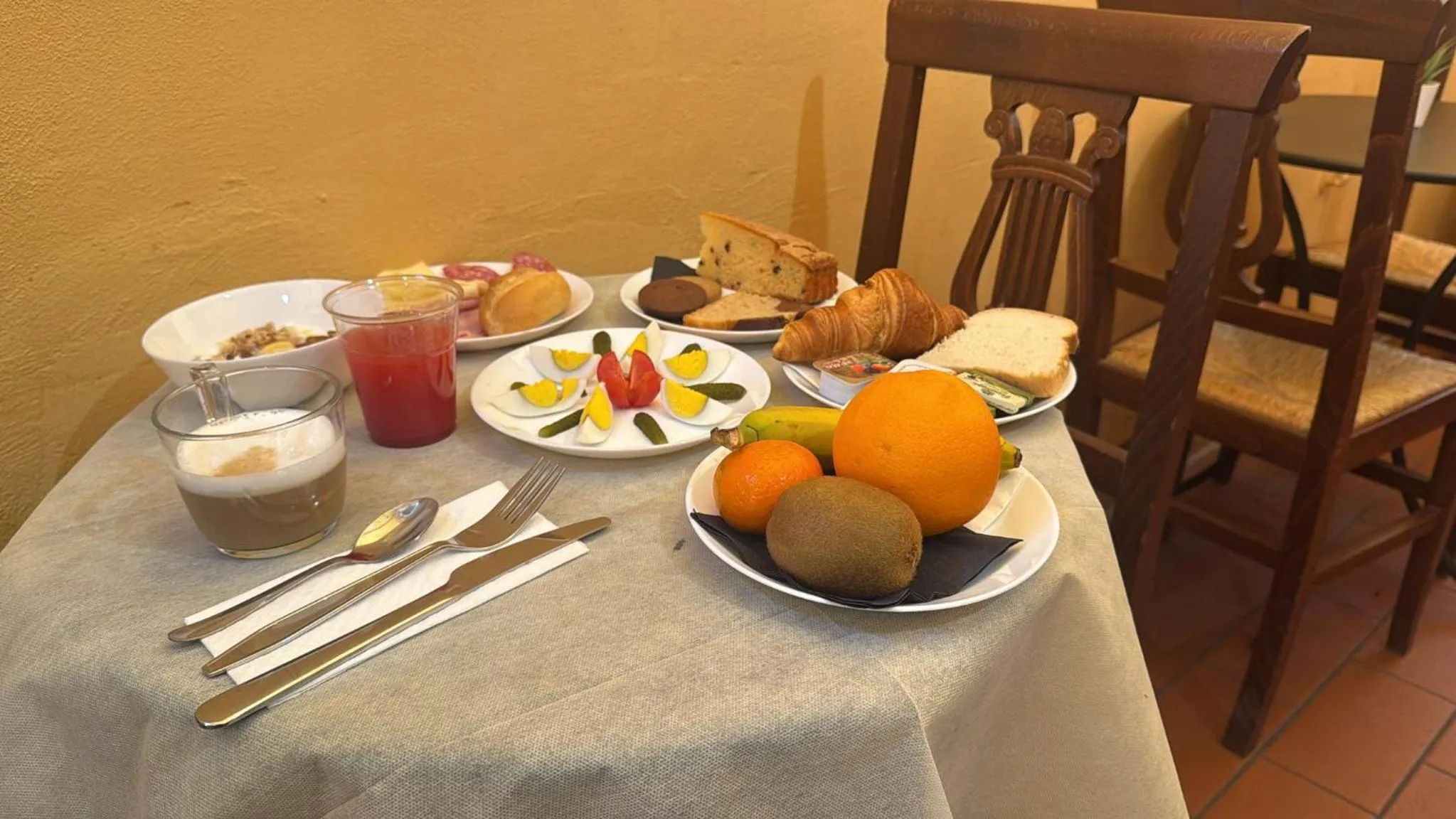 Breakfast in San Tommaso