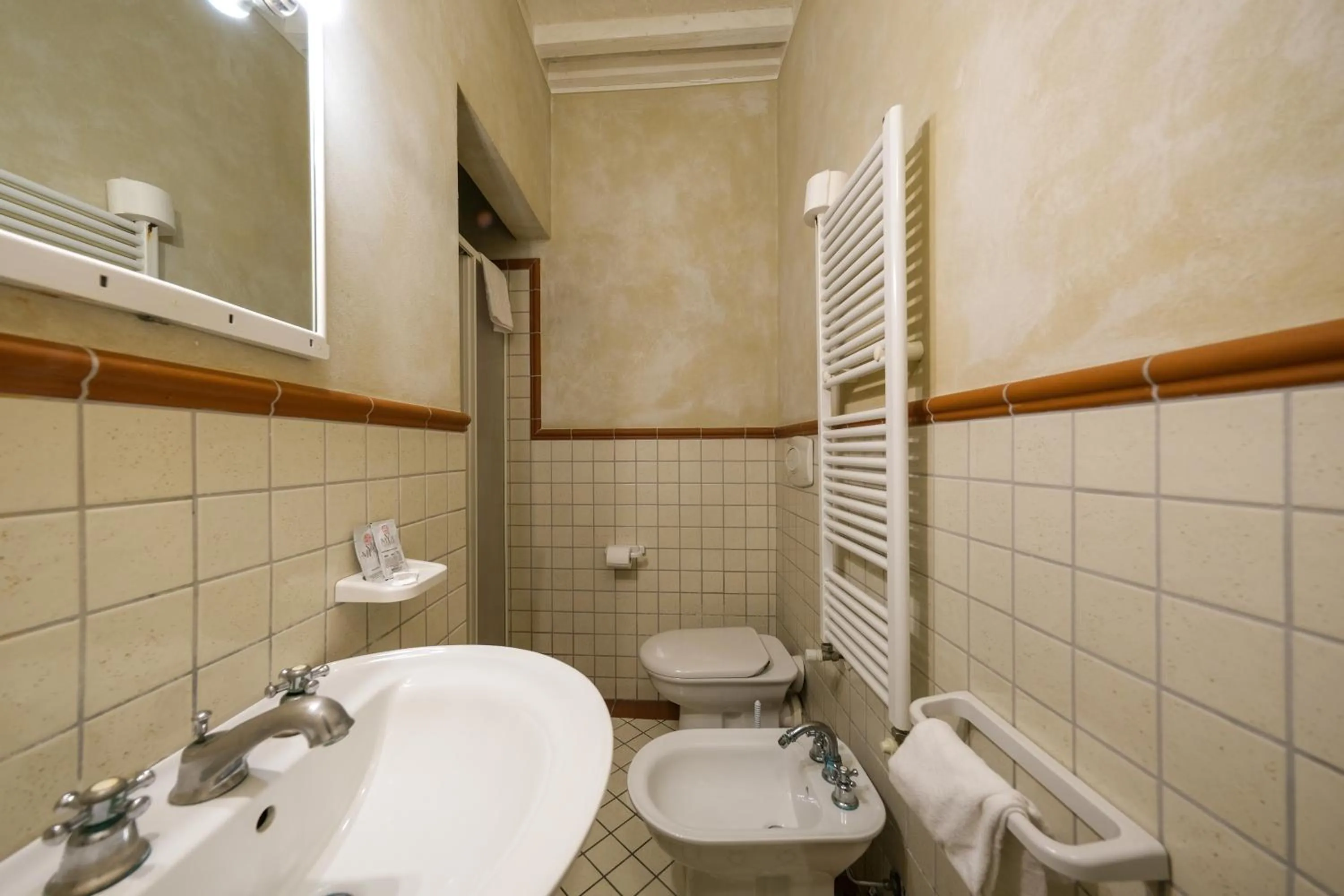 Bathroom in San Tommaso