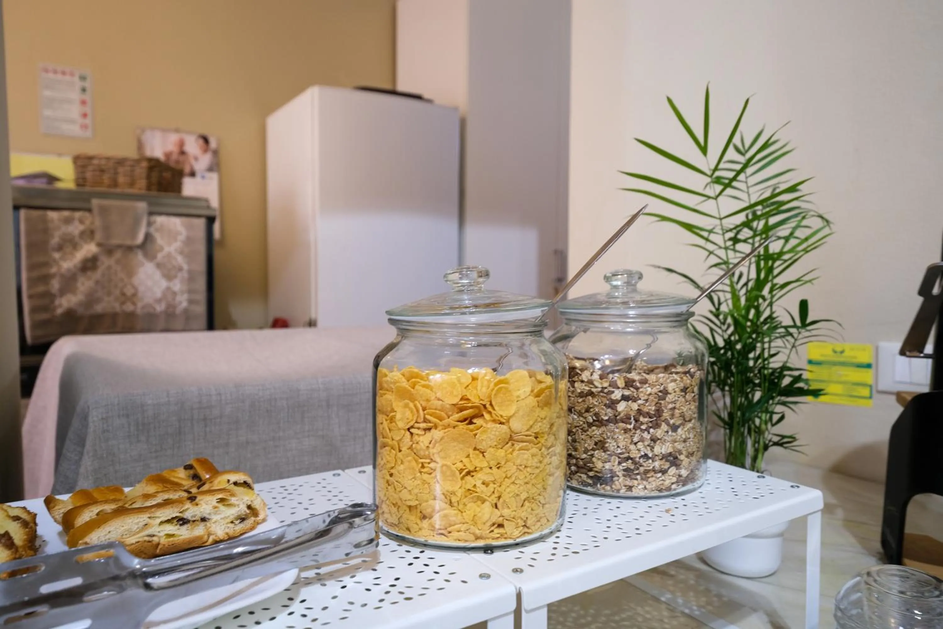 Buffet breakfast in San Tommaso