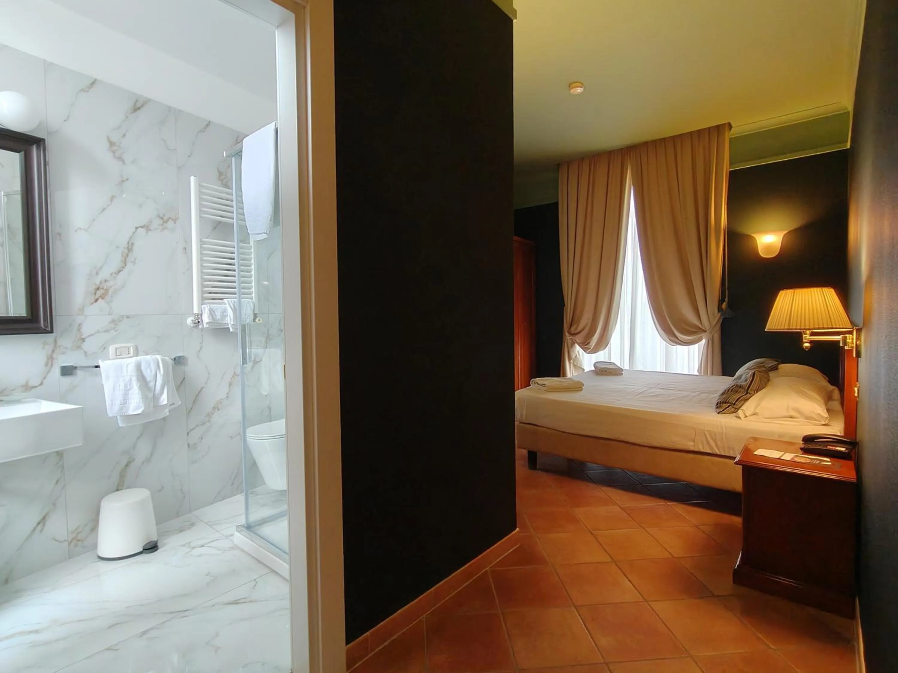 Bedroom, Bed in Hotel Nuvò