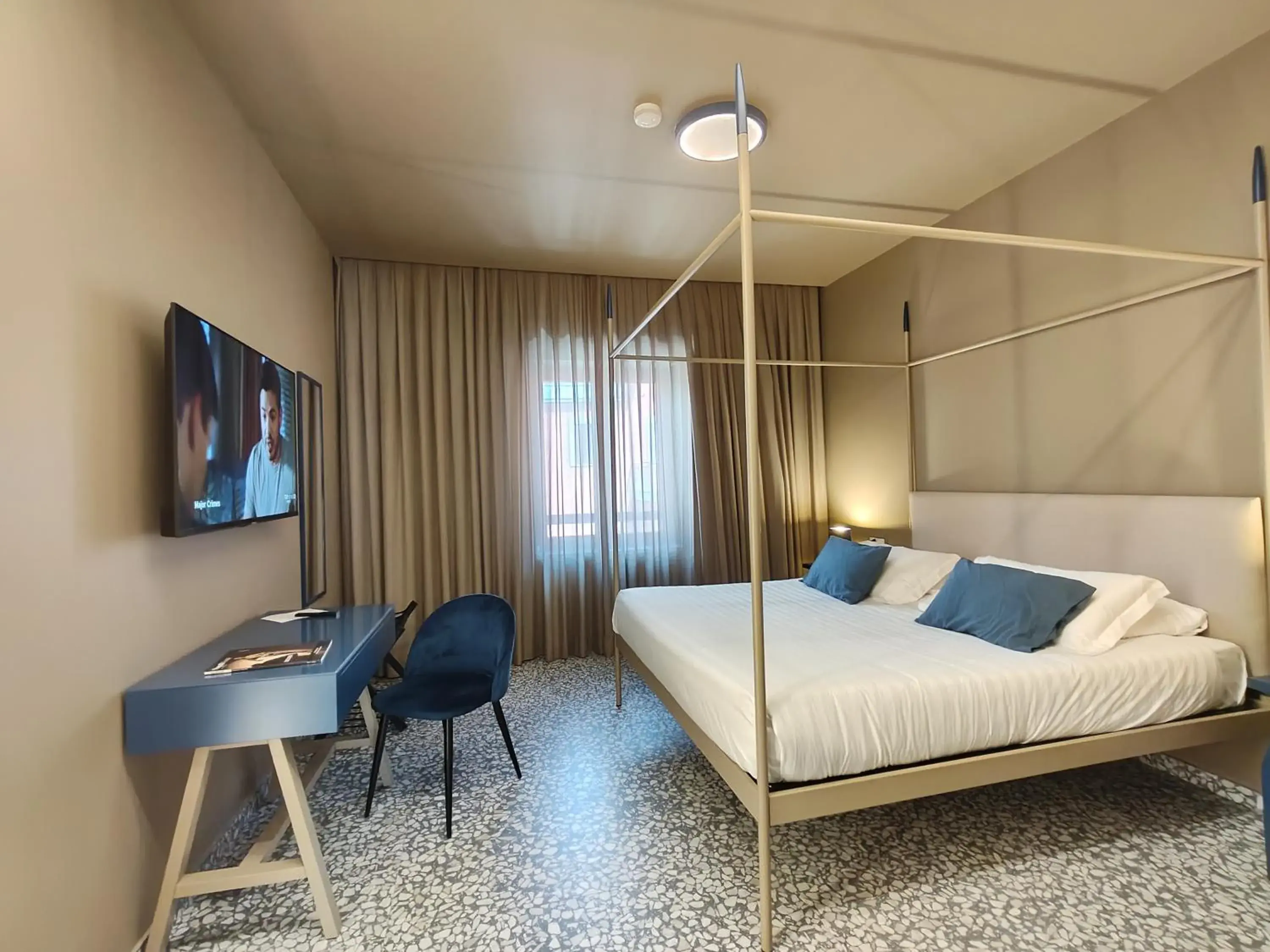 Standard Queen Room in Hotel Nuvò Standard Queen Room in Hotel Nuvò