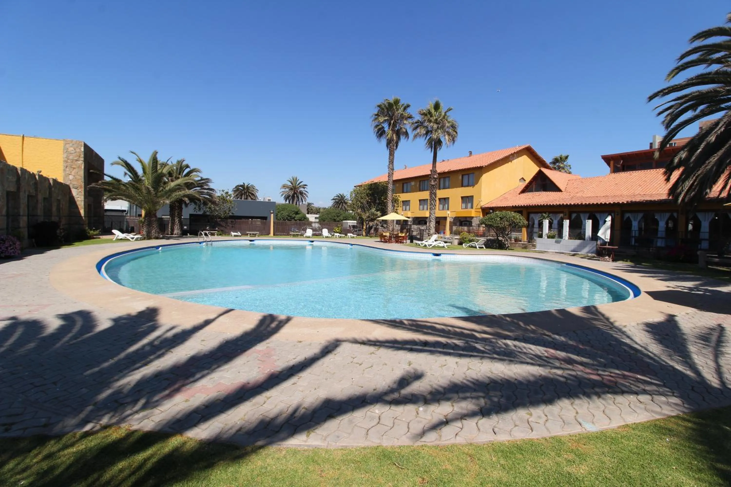 Property building in Hotel La Serena Plaza