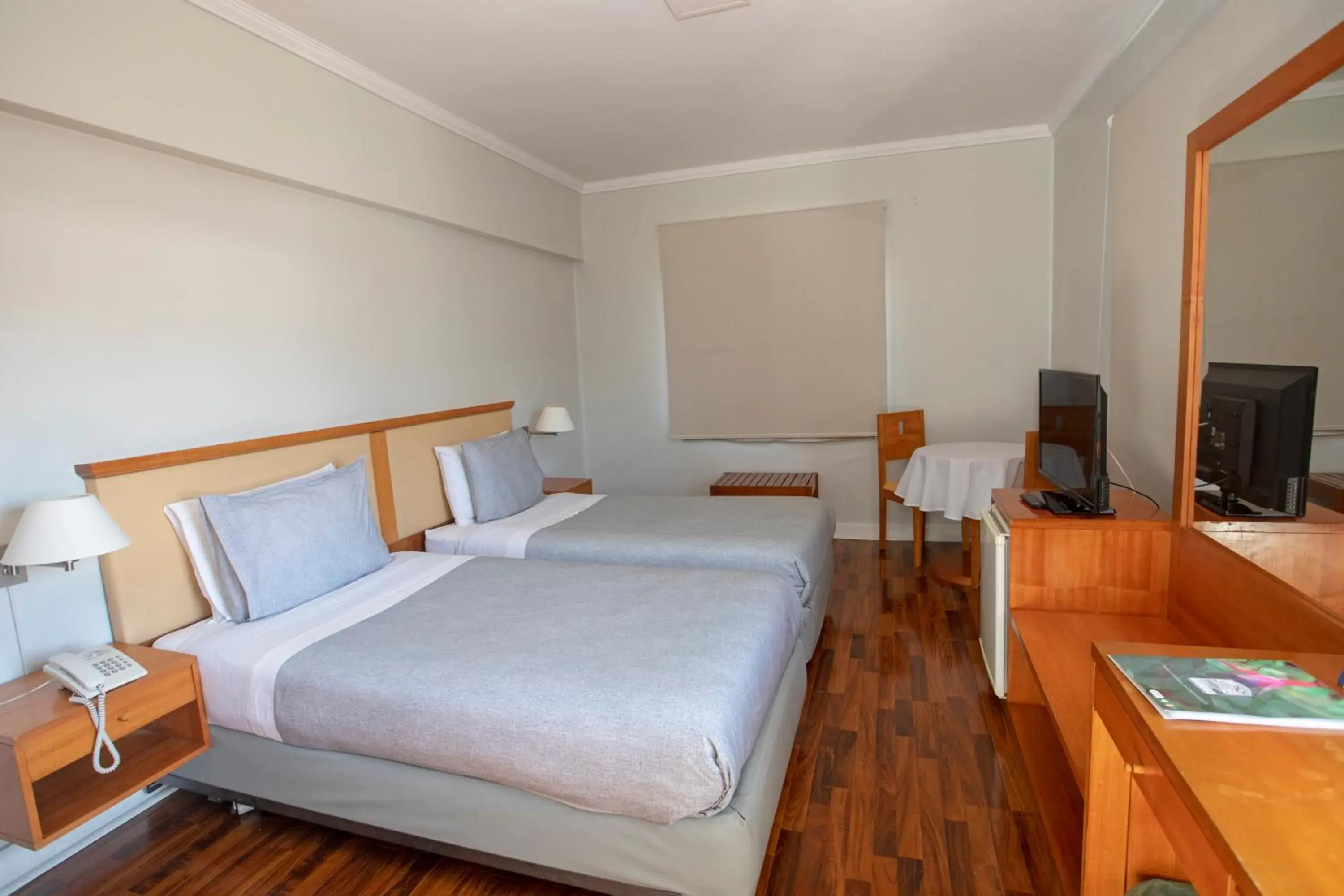 Superior Twin Room in Gran Hotel Vicente Costanera Superior Twin Room in Gran Hotel Vicente Costanera