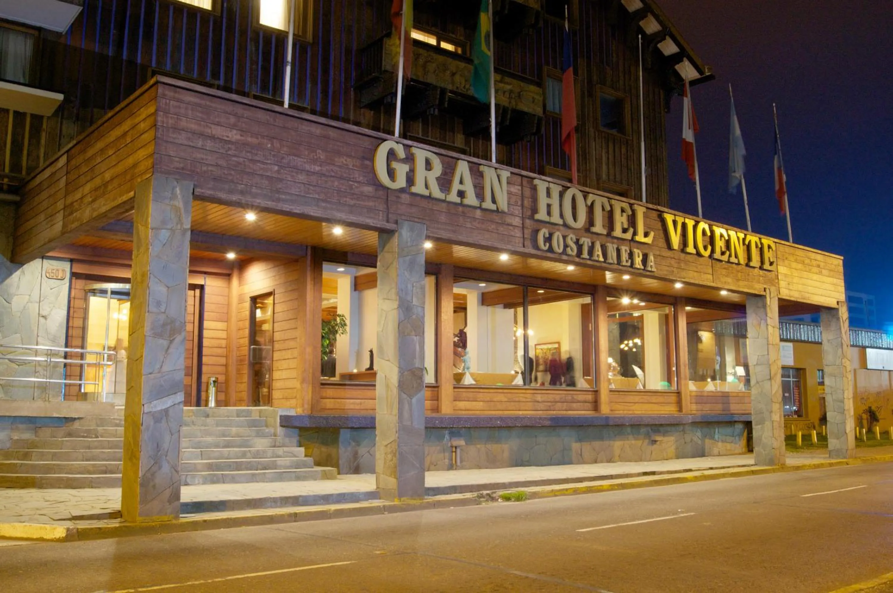 Facade/entrance in Gran Hotel Vicente Costanera