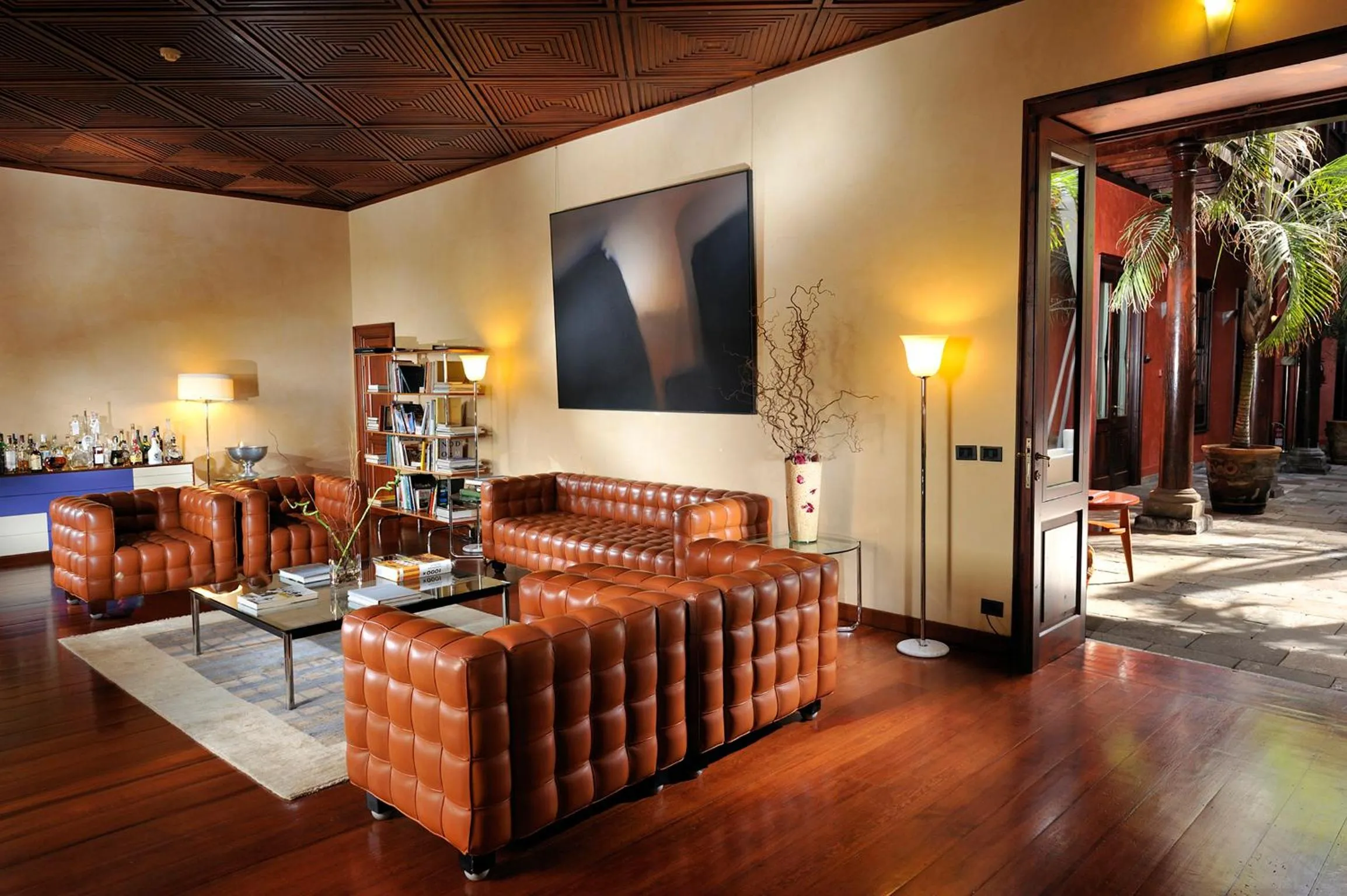 Lounge or bar in Hotel San Roque