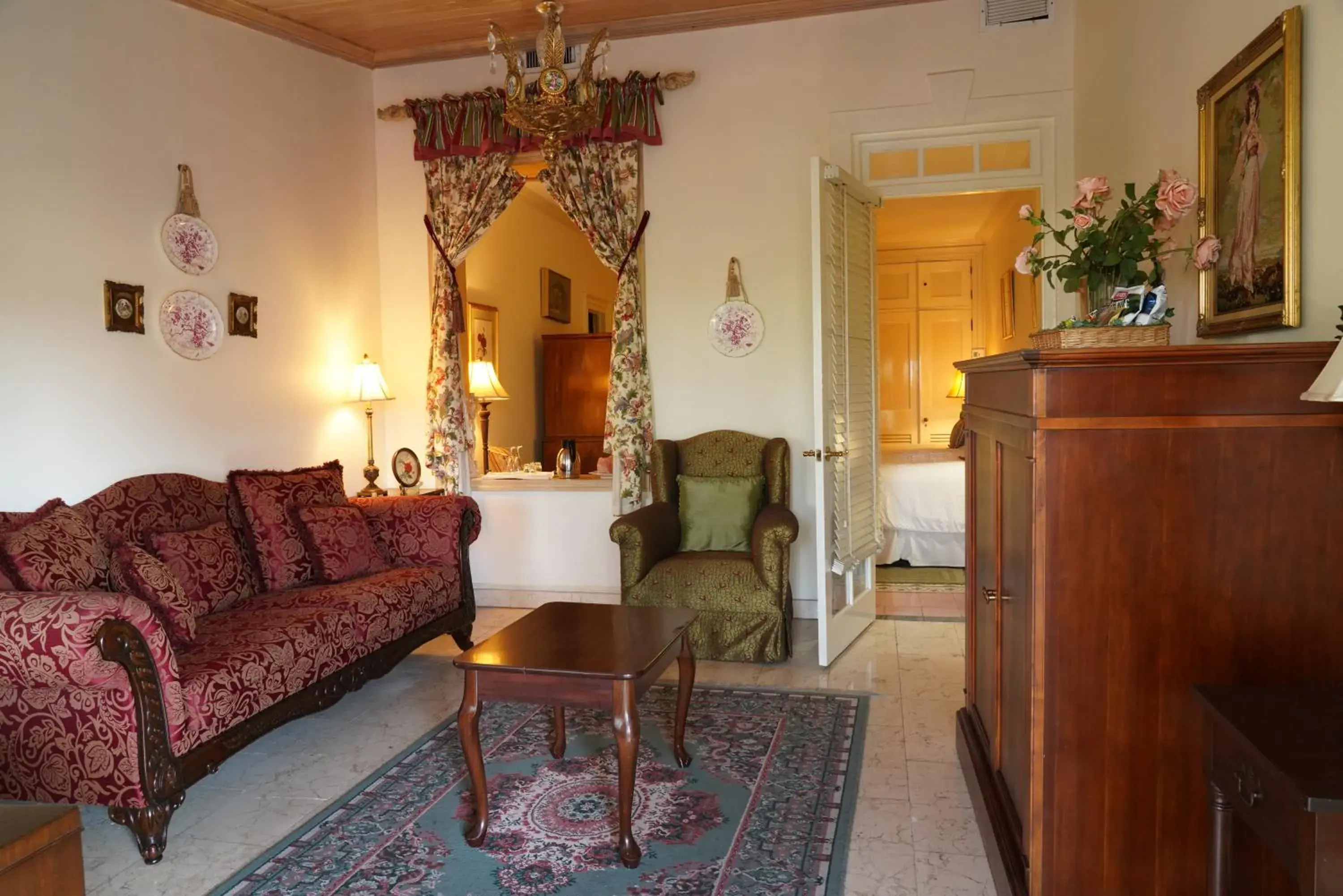 Luxury Double Room in Graycliff Hotel Luxury Double Room in Graycliff Hotel