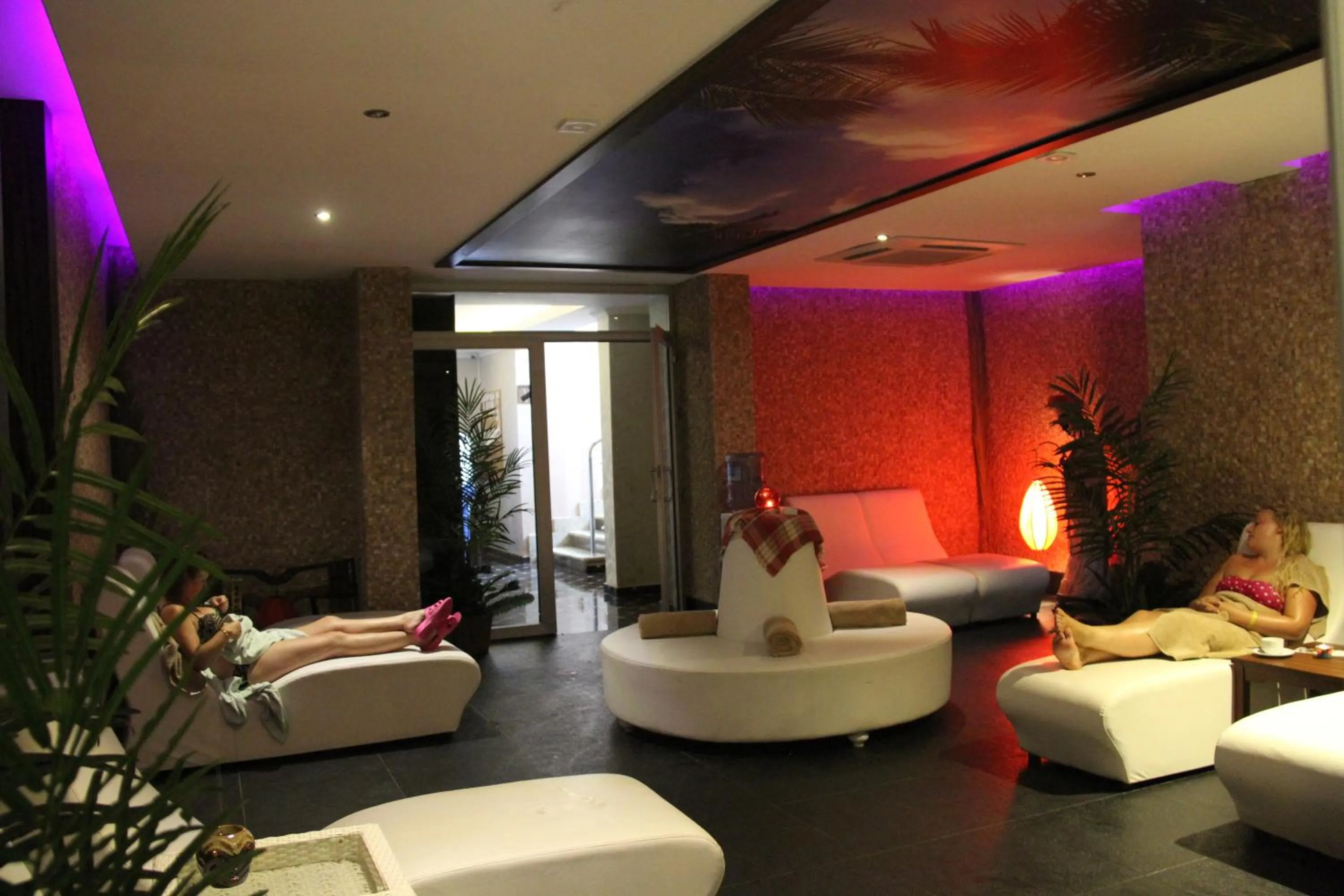 Spa and wellness centre/facilities in Ocean Blue High Class Hotel & SPA
