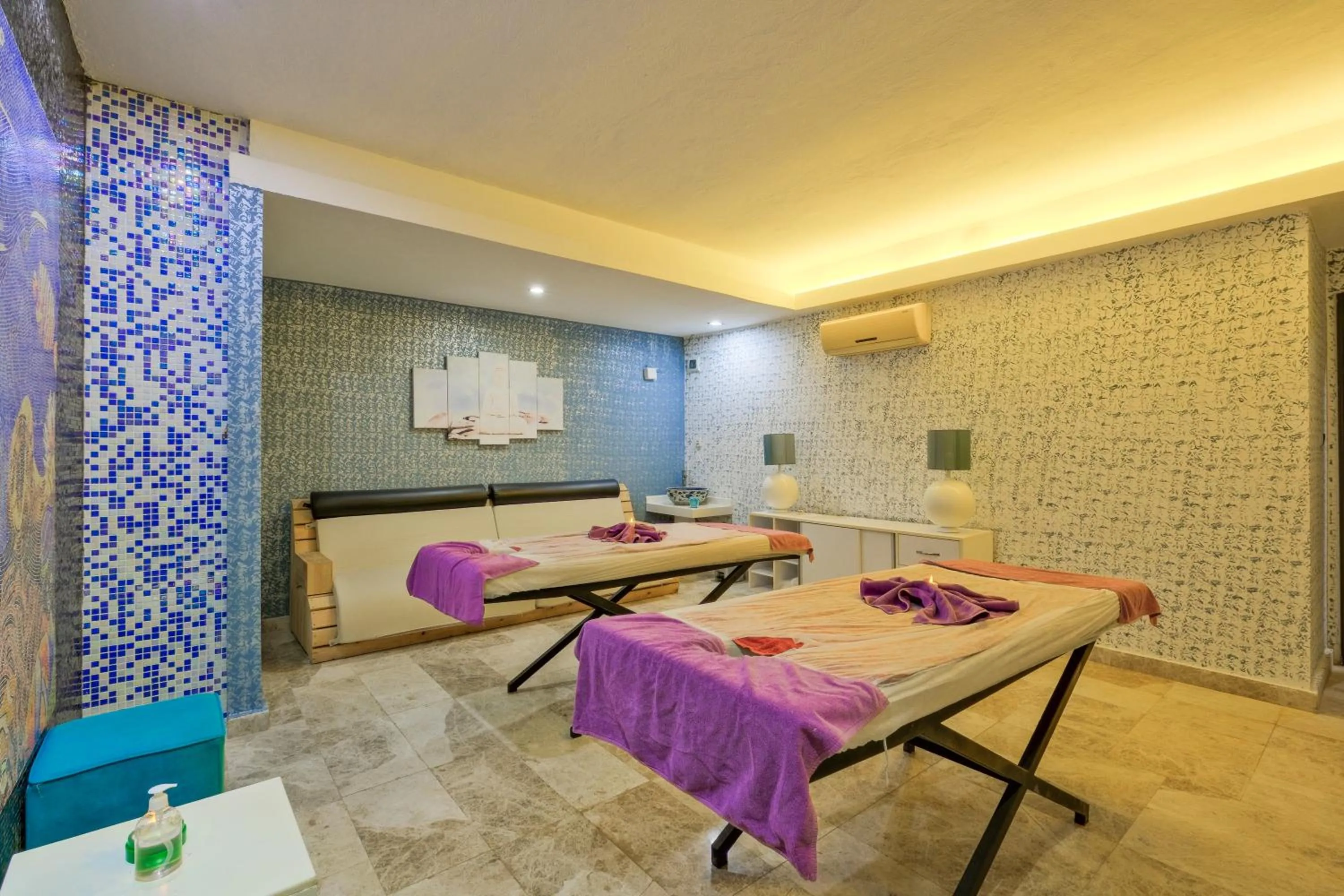 Spa and wellness centre/facilities in Ocean Blue High Class Hotel & SPA