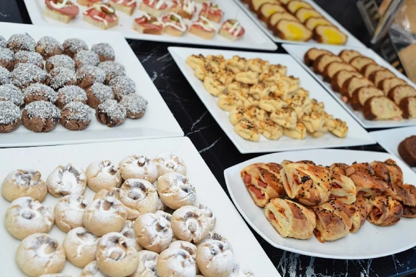 Restaurant/places to eat in Ocean Blue High Class Hotel & SPA