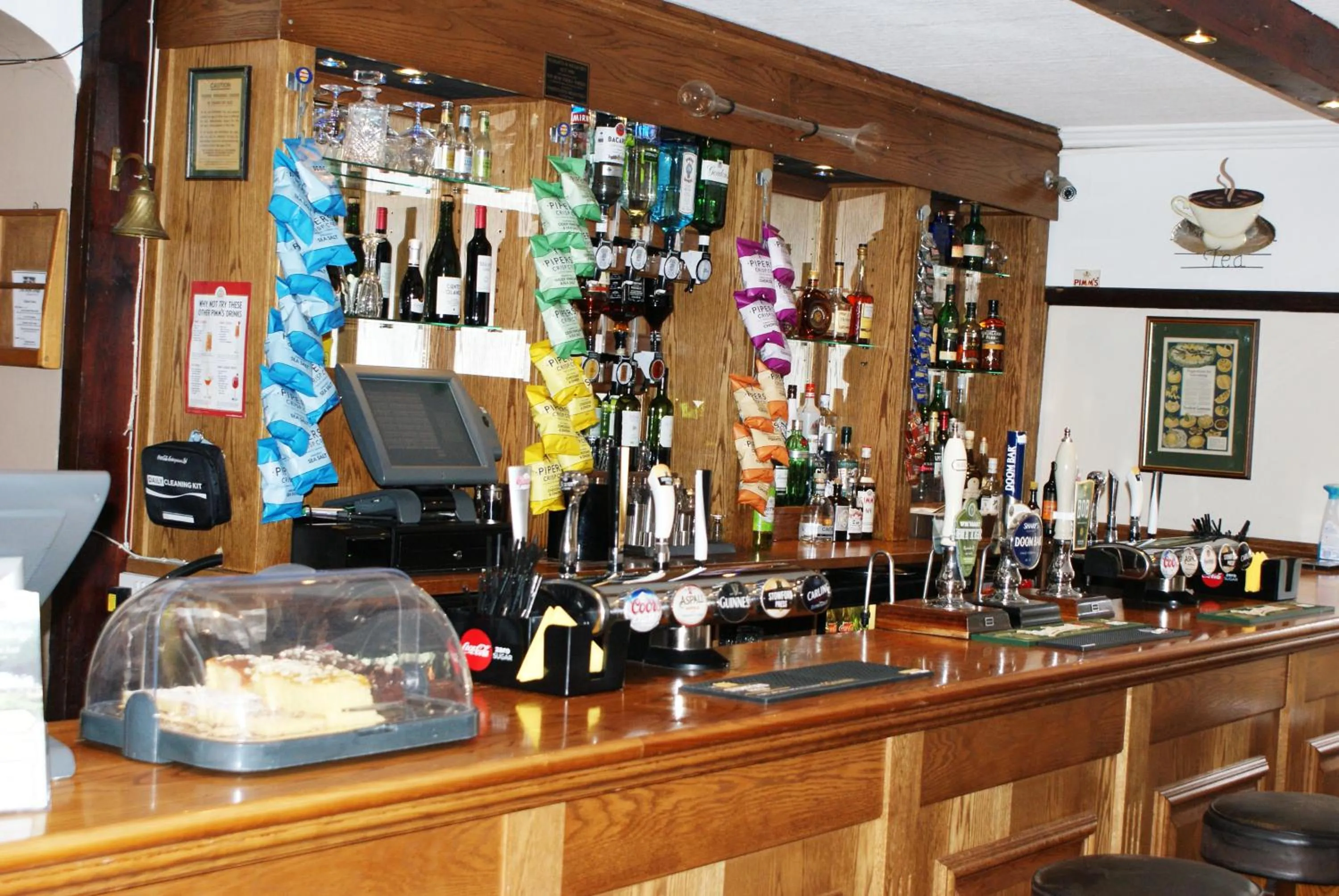 Lounge or bar in Royal Lodge