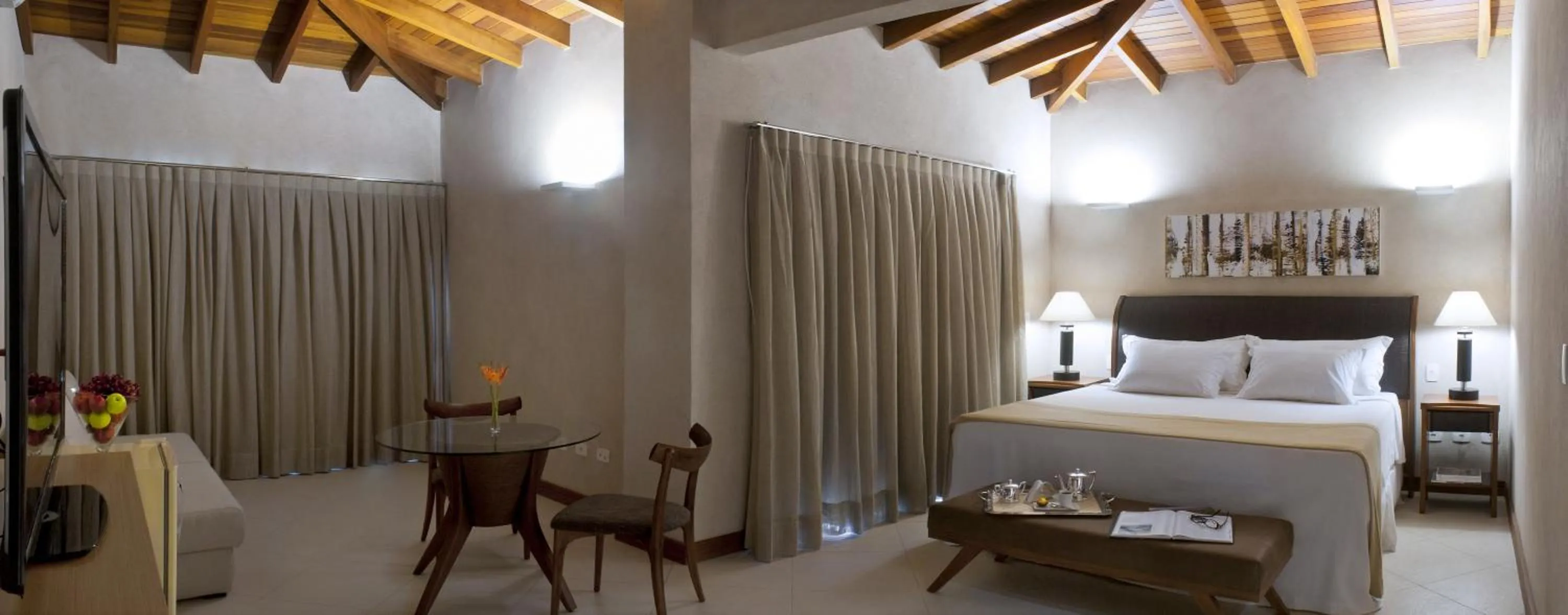 Photo of the whole room, Bed in Abayomi Hotel