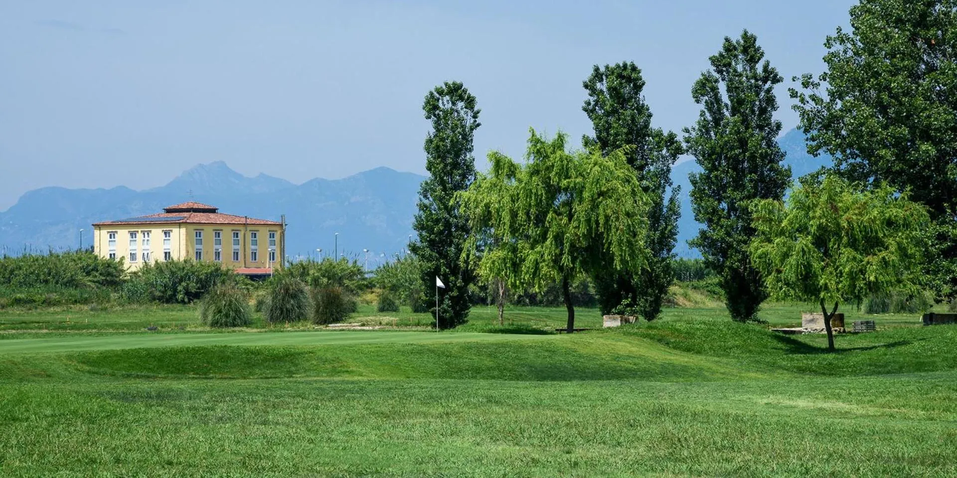 Golfcourse in Hotel Quadrifoglio