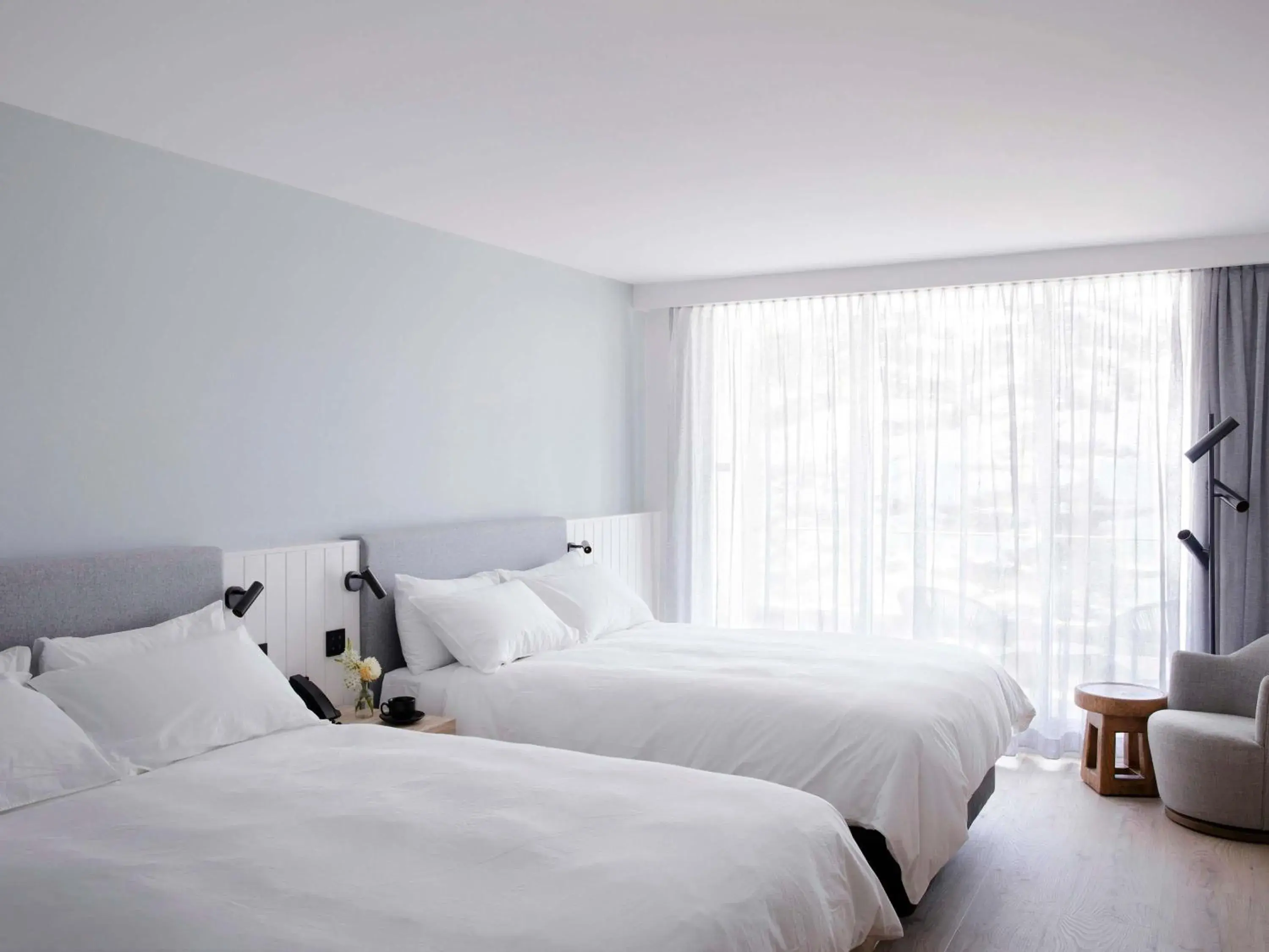 Superior Queen Room with Two Queen Beds and Ocean View in Manly Pacific Sydney MGallery Collection Superior Queen Room with Two Queen Beds and Ocean View in Manly Pacific Sydney MGallery Collection