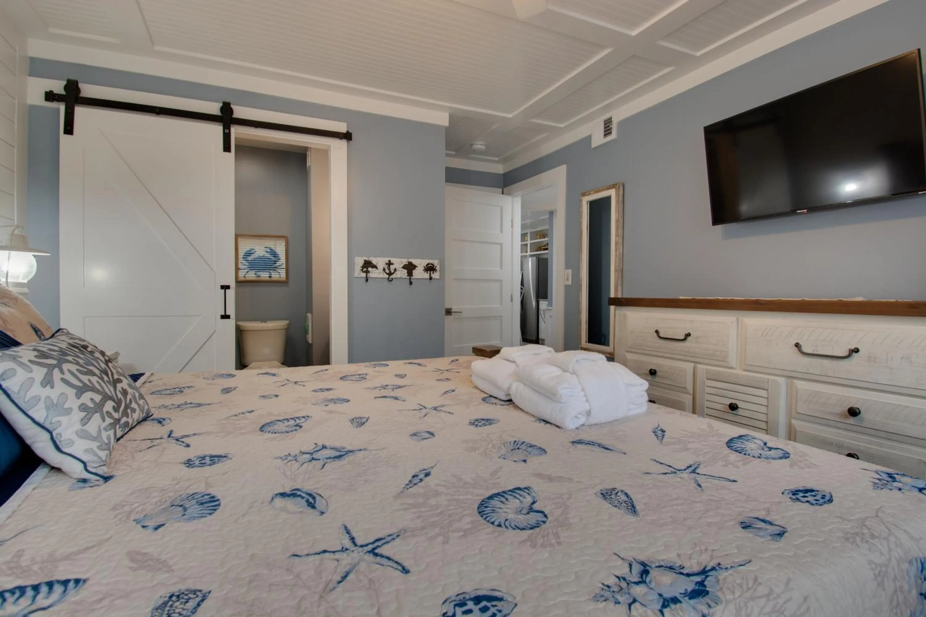 Bed in Seas the Day - Boardwalk to the Beach, 3 pools, Tennis