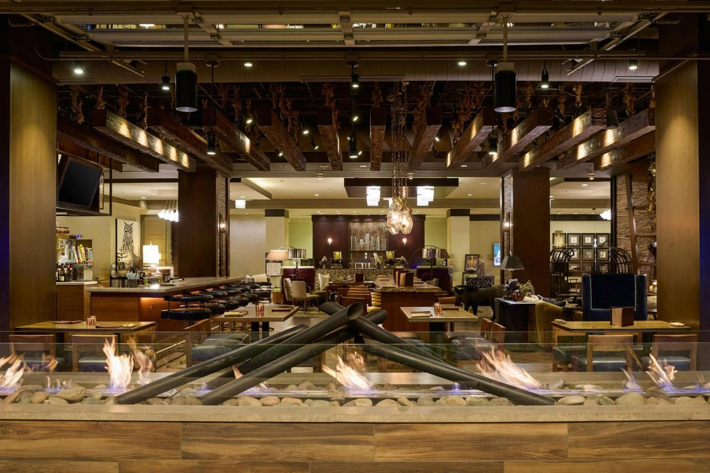 Restaurant/places to eat in Renaissance Phoenix Downtown Hotel