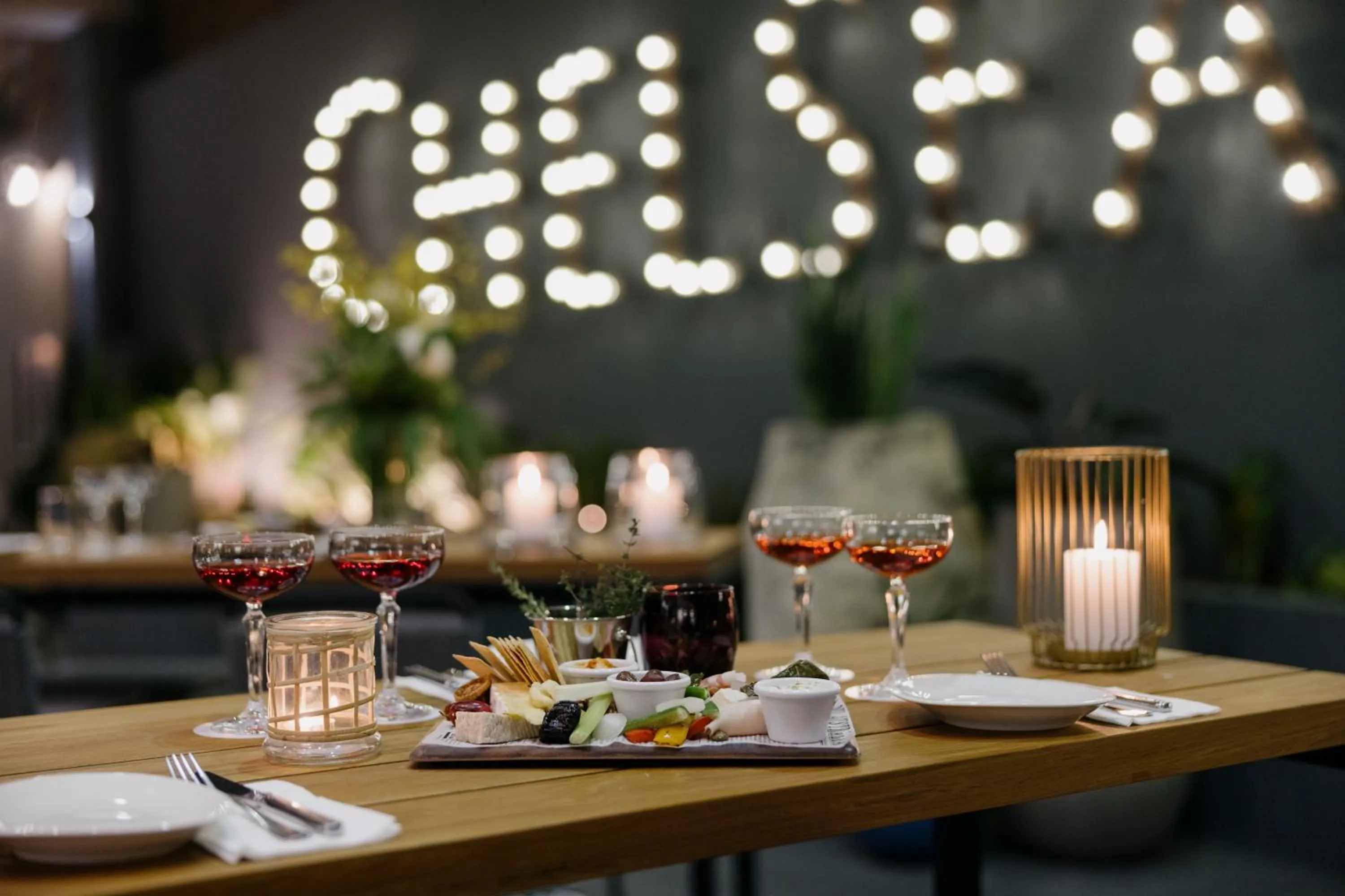 Meeting/conference room in voco Brisbane City Centre by IHG