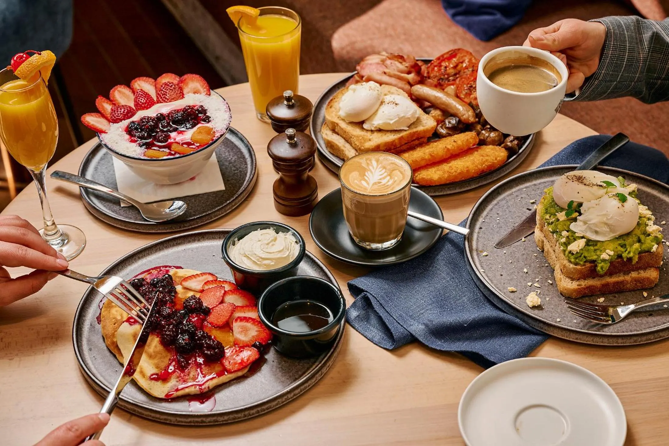 Restaurant/places to eat in Rydges Geelong