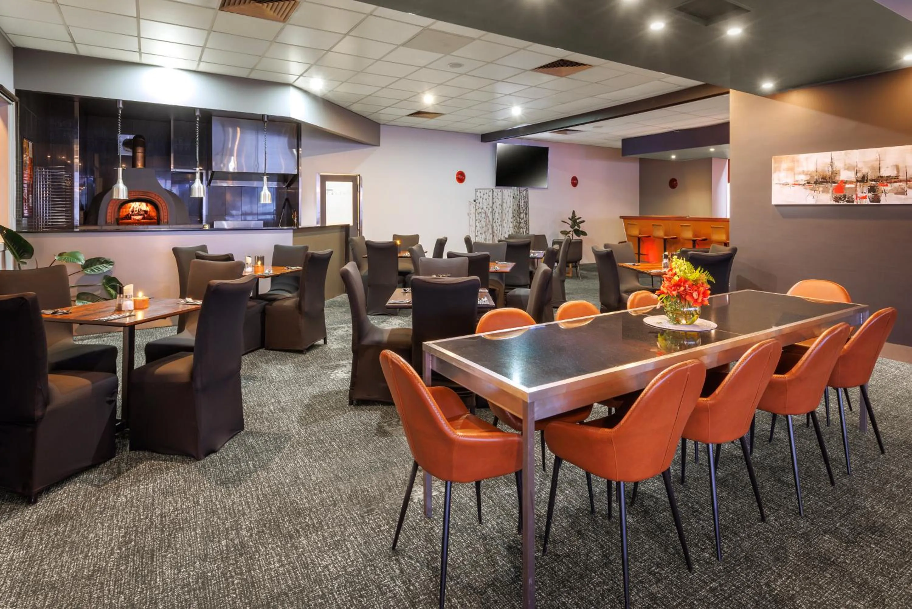 Restaurant/places to eat in Best Western Hobart