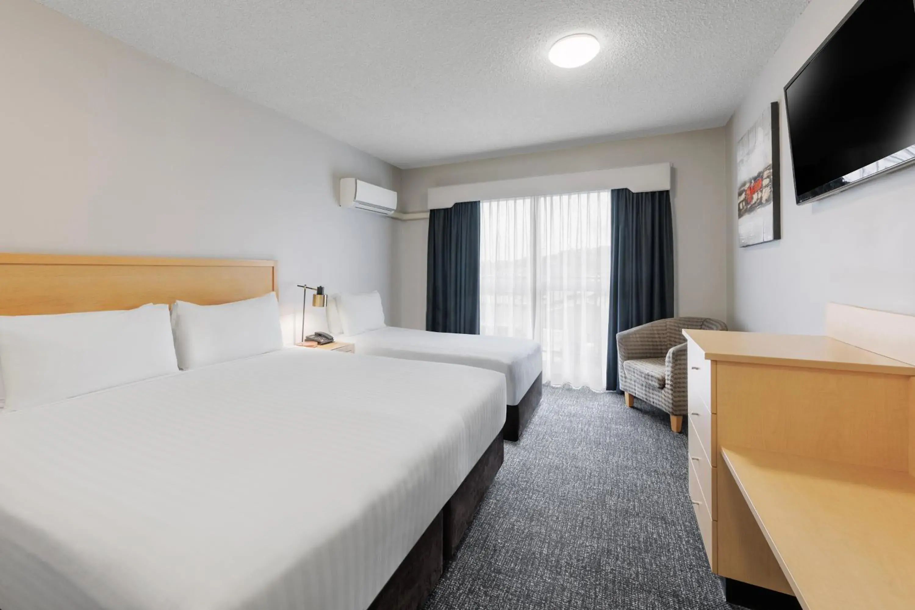 King and Single Room in Best Western Hobart King and Single Room in Best Western Hobart