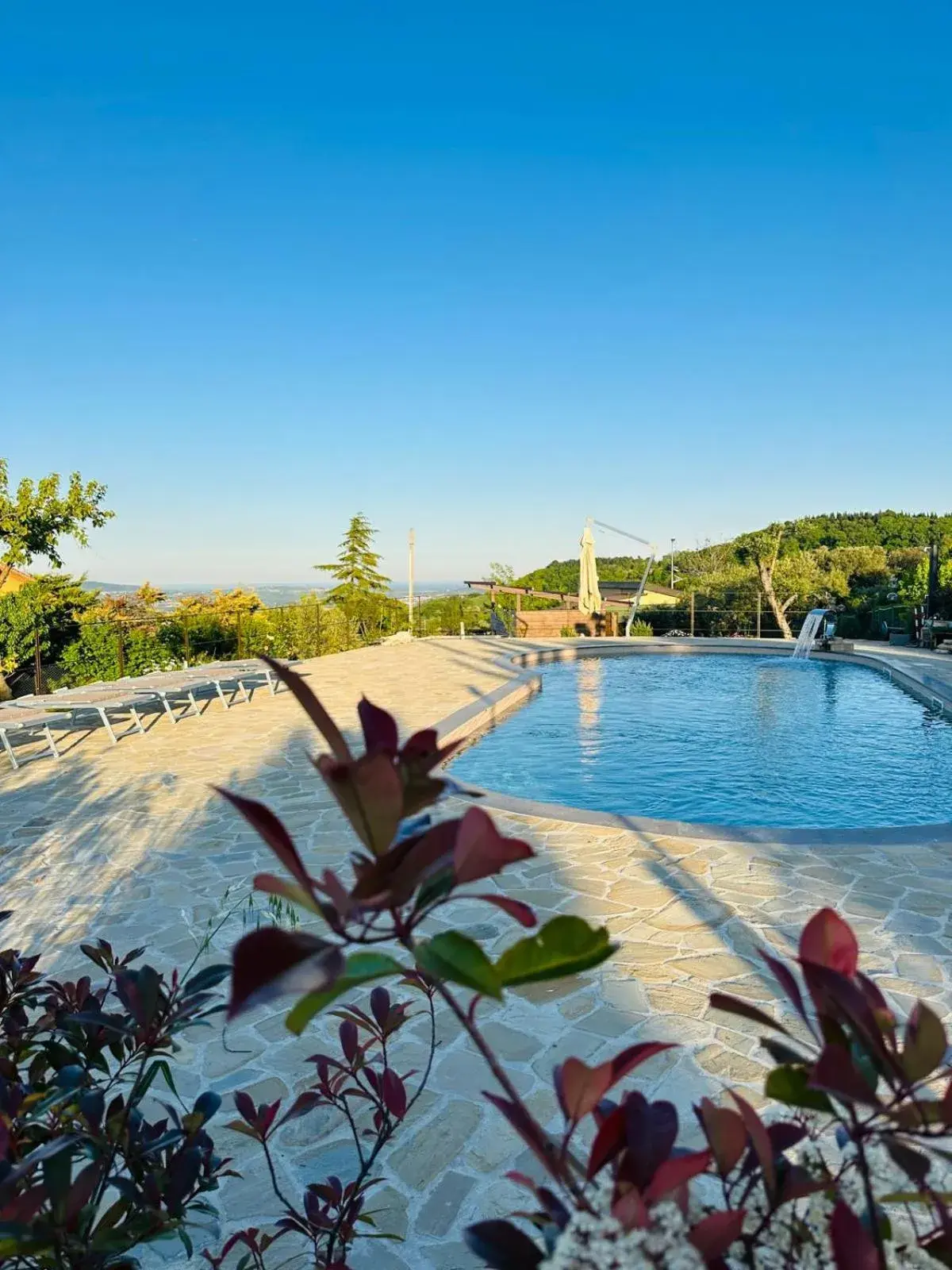 Quadruple Room with Balcony in B&B Madonna Carradori Country Quadruple Room with Balcony in B&B Madonna Carradori Country