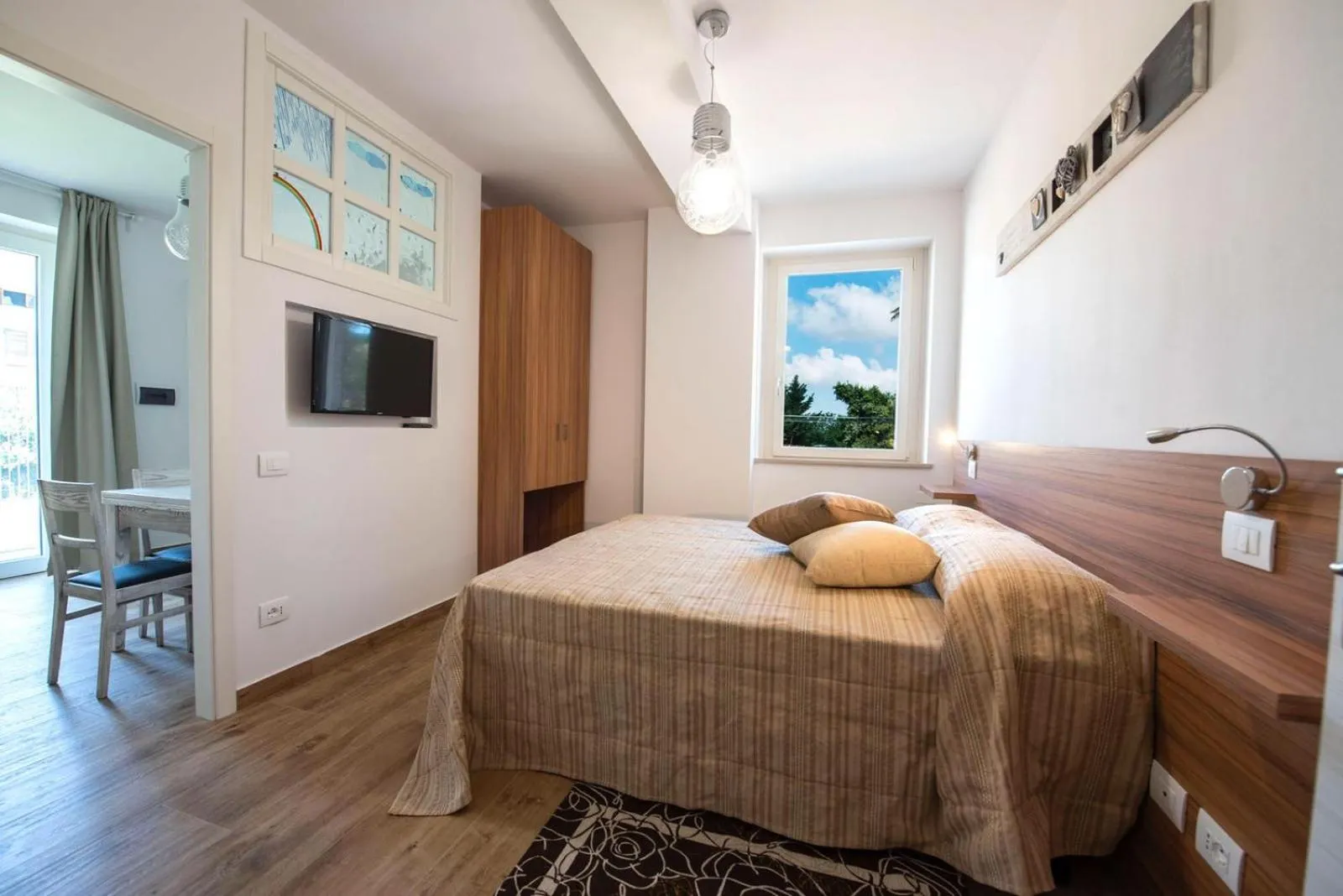 Day, Bed in B&B Madonna Carradori Country